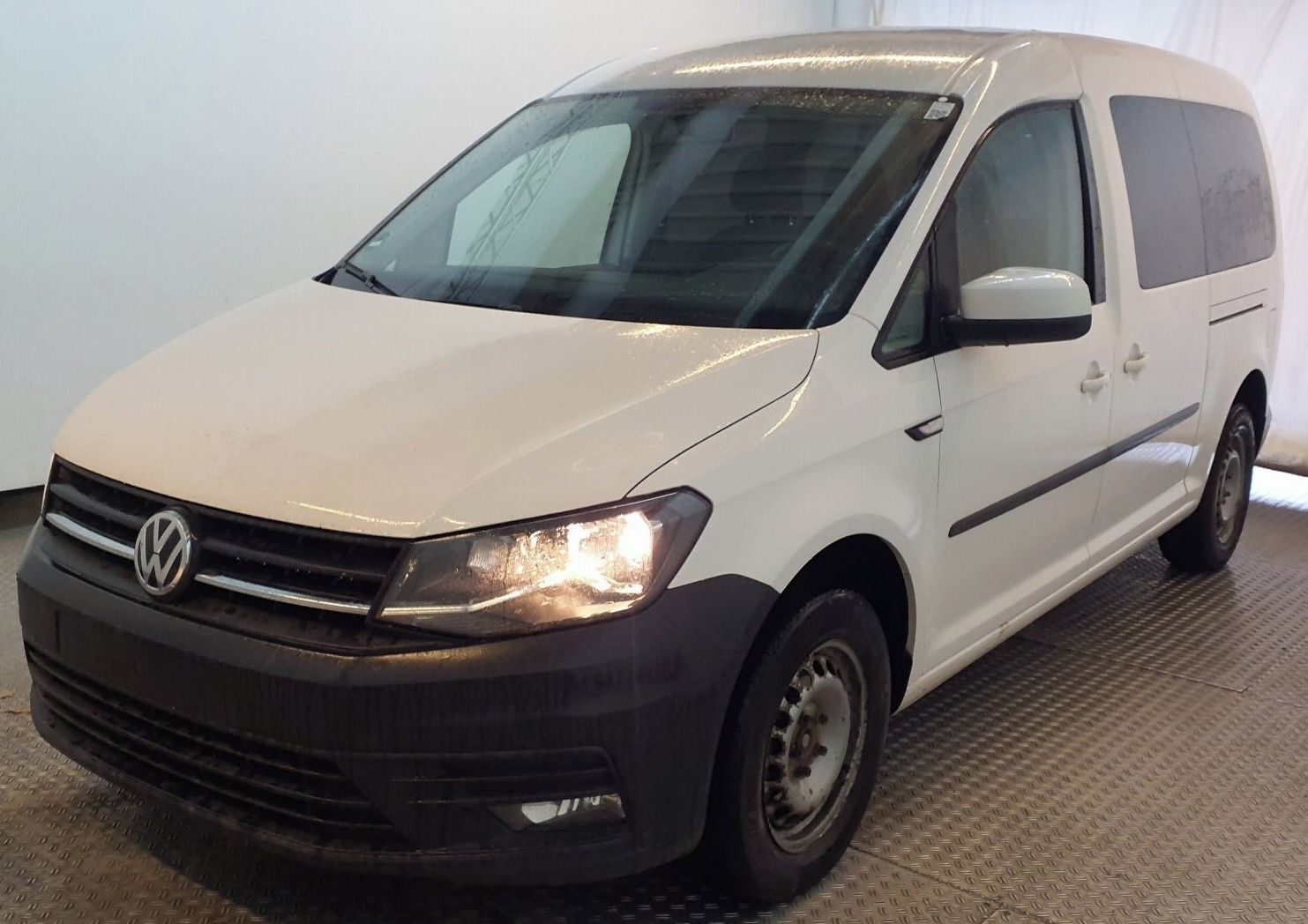 Volkswagen Caddy, MAXI 2.0Tdi 5-MÍST ODPOČET DPH