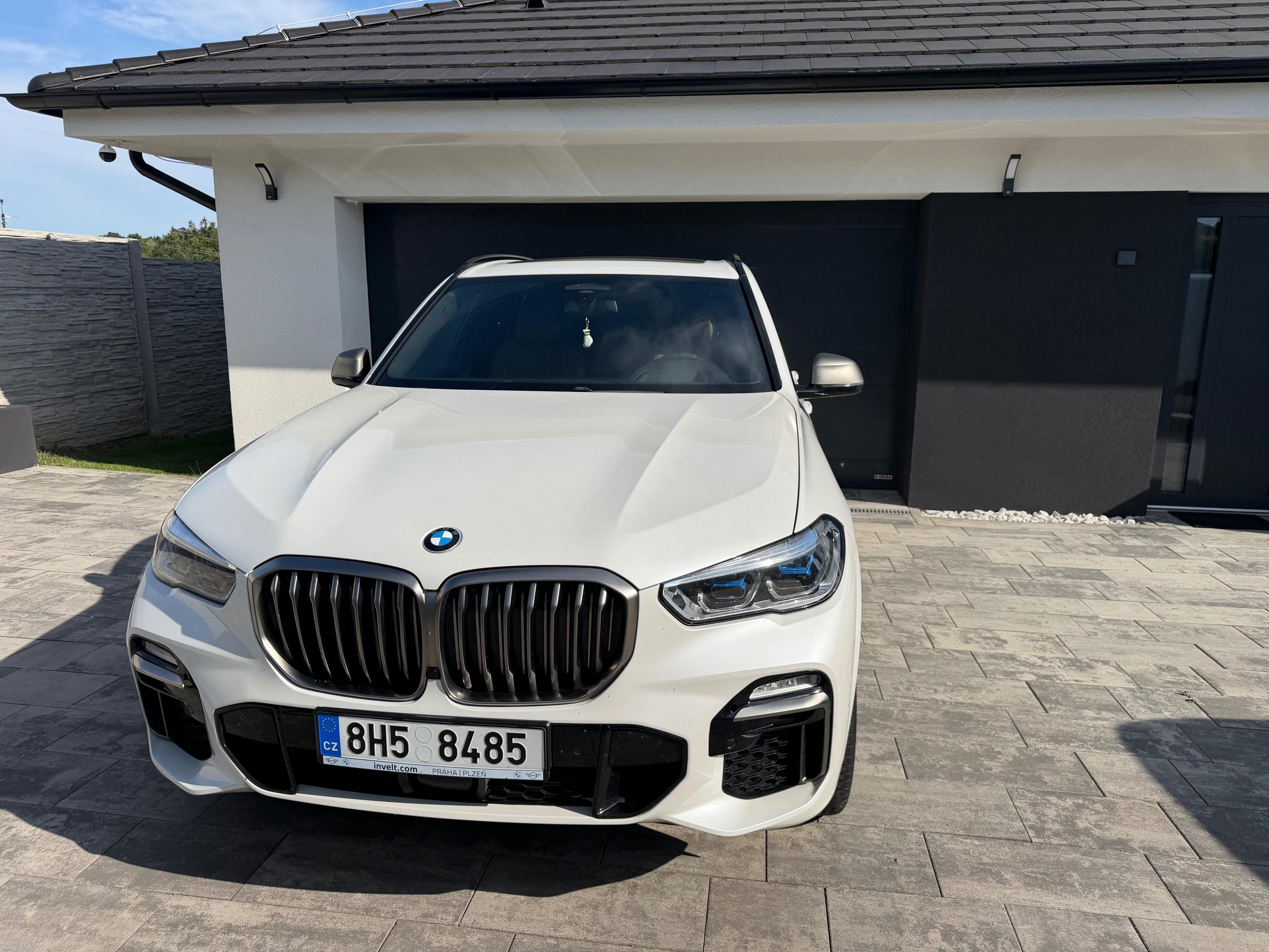 BMW X5, M50d – Panorama, nezávislé top - fotka 2