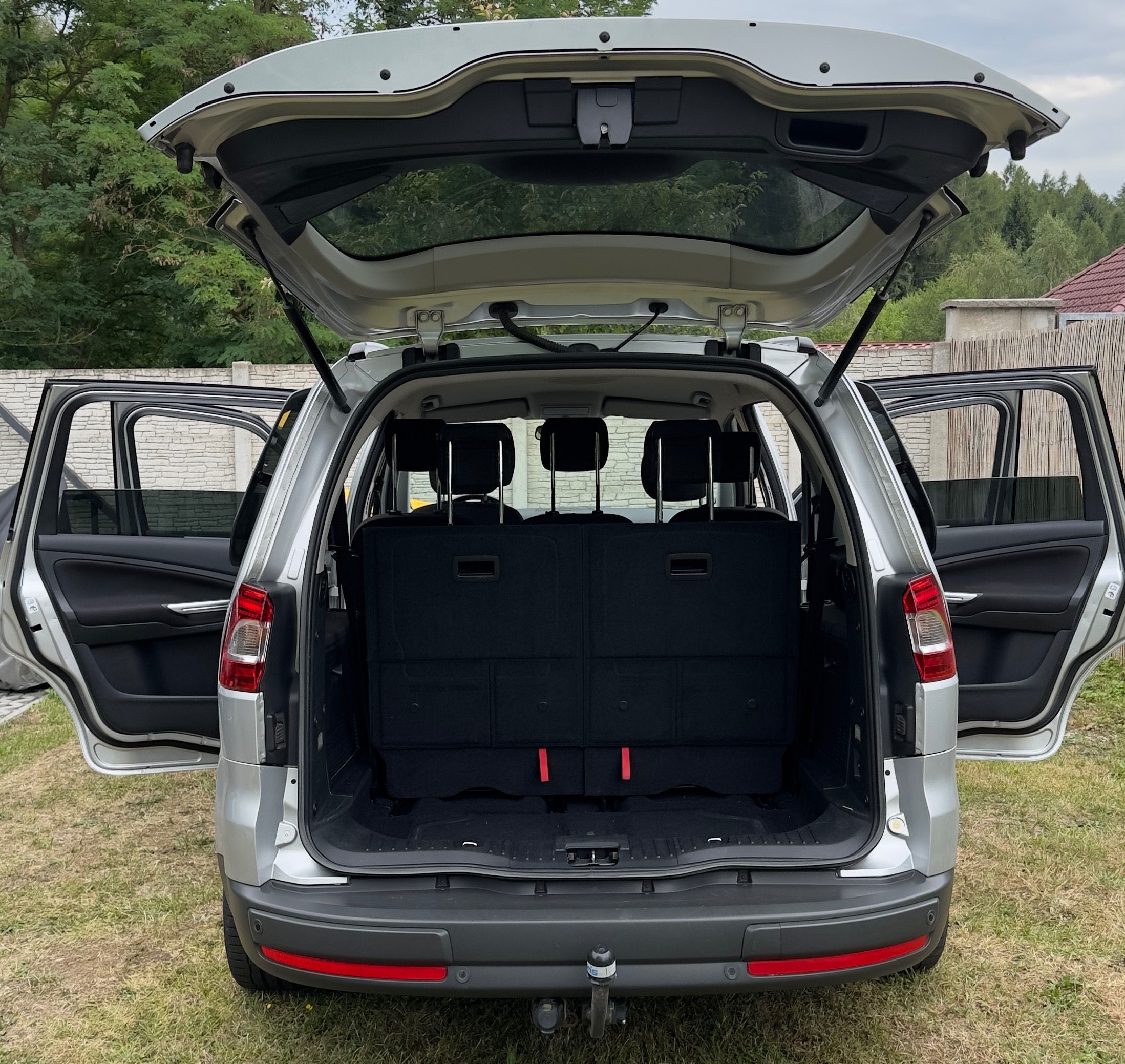 Ford Galaxy, 2.0 TDCI,103kw,7 míst - fotka 5
