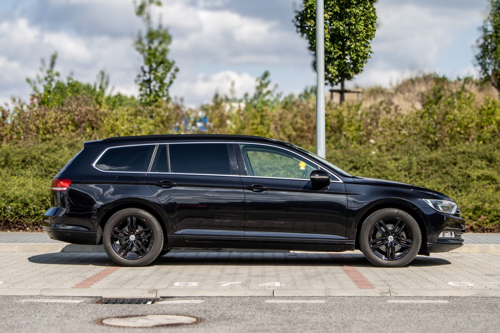Volkswagen Passat Variant - fotka 4