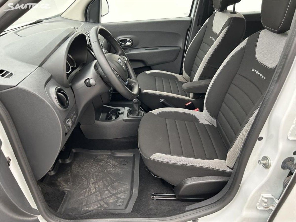 Dacia Lodgy, 1,5 dCi 85kW StepWay 7míst - fotka 5
