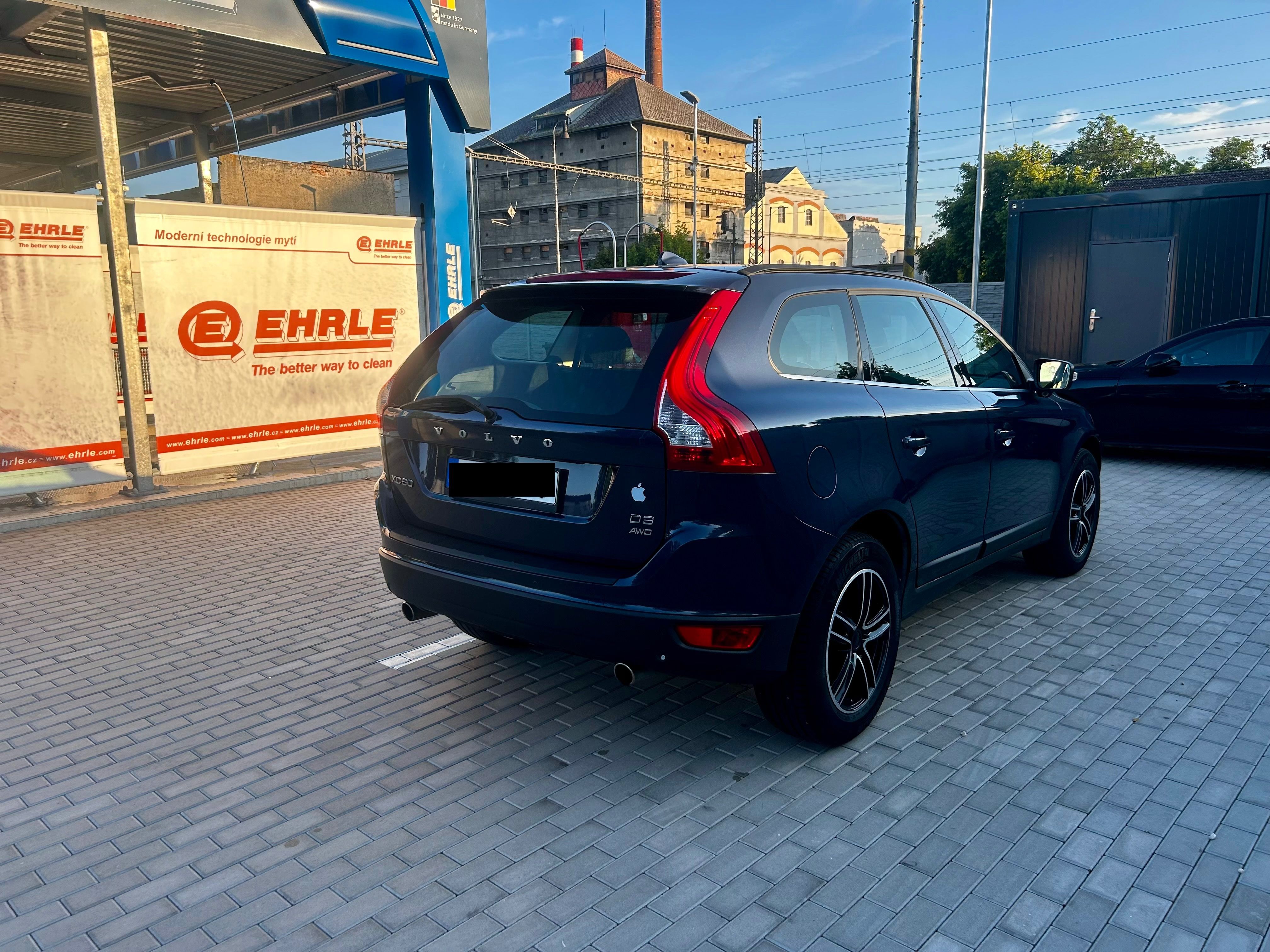 Volvo XC60, Volvo XC60 D3 AWD - fotka 6