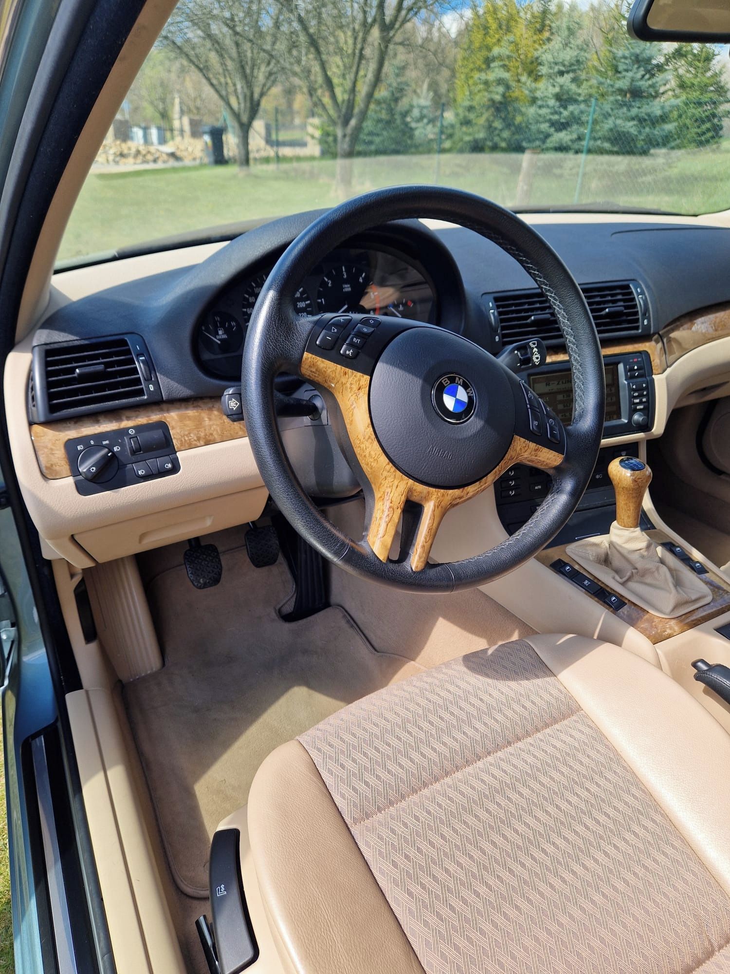 BMW Řada 3, 3.0 XD - málo jeté, TOP stav - fotka 6