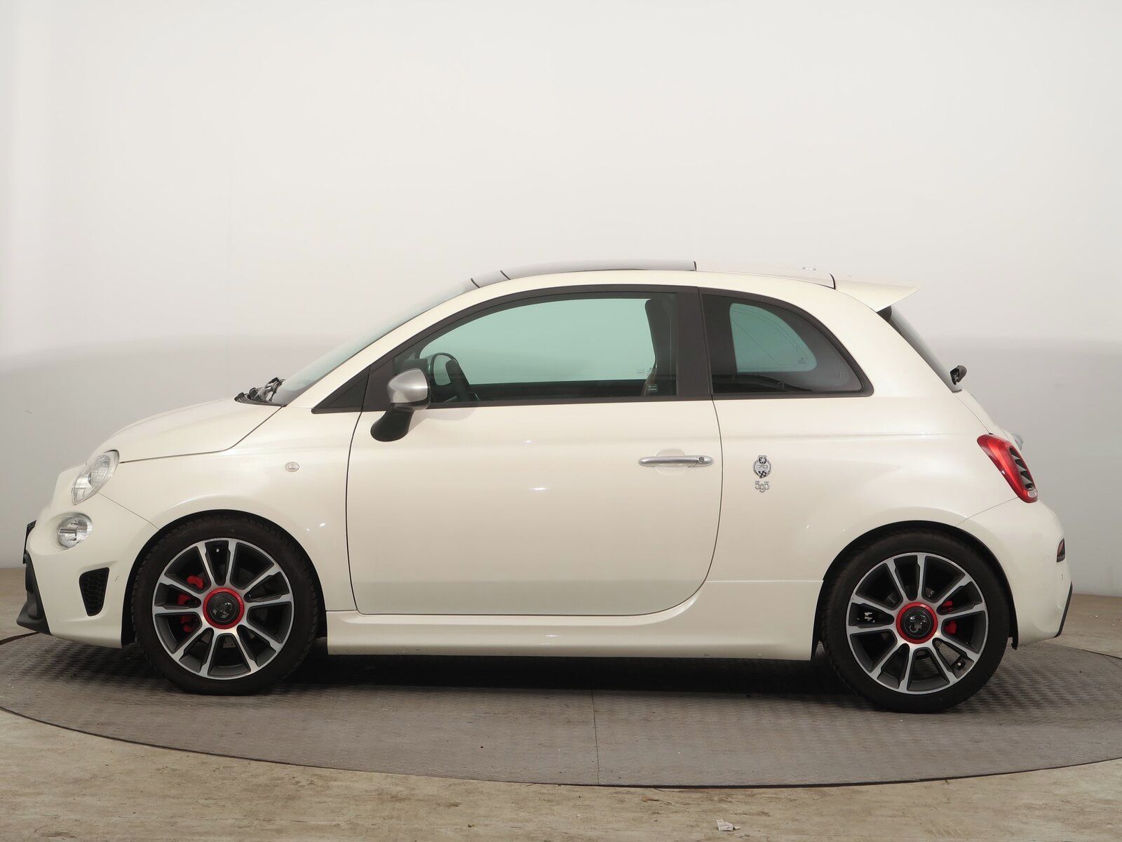 Abarth 595, Turismo, Kůže, Navi - fotka 3
