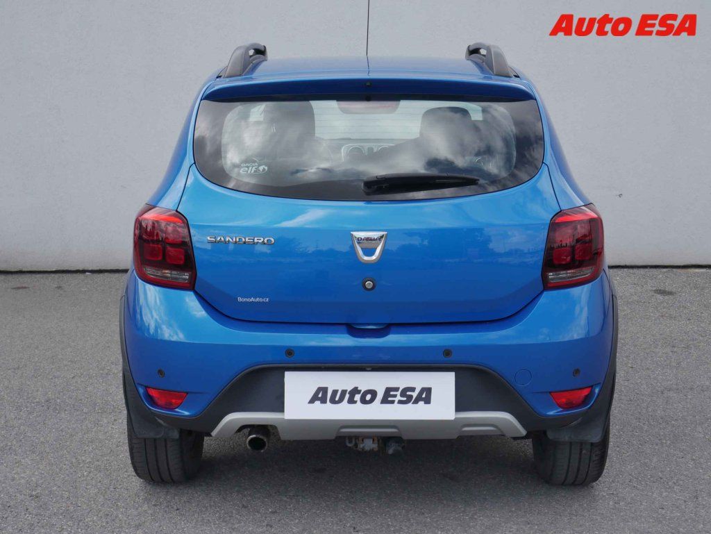 Dacia Sandero, 0.9 TCe,1.maj,ČR,AC - fotka 5