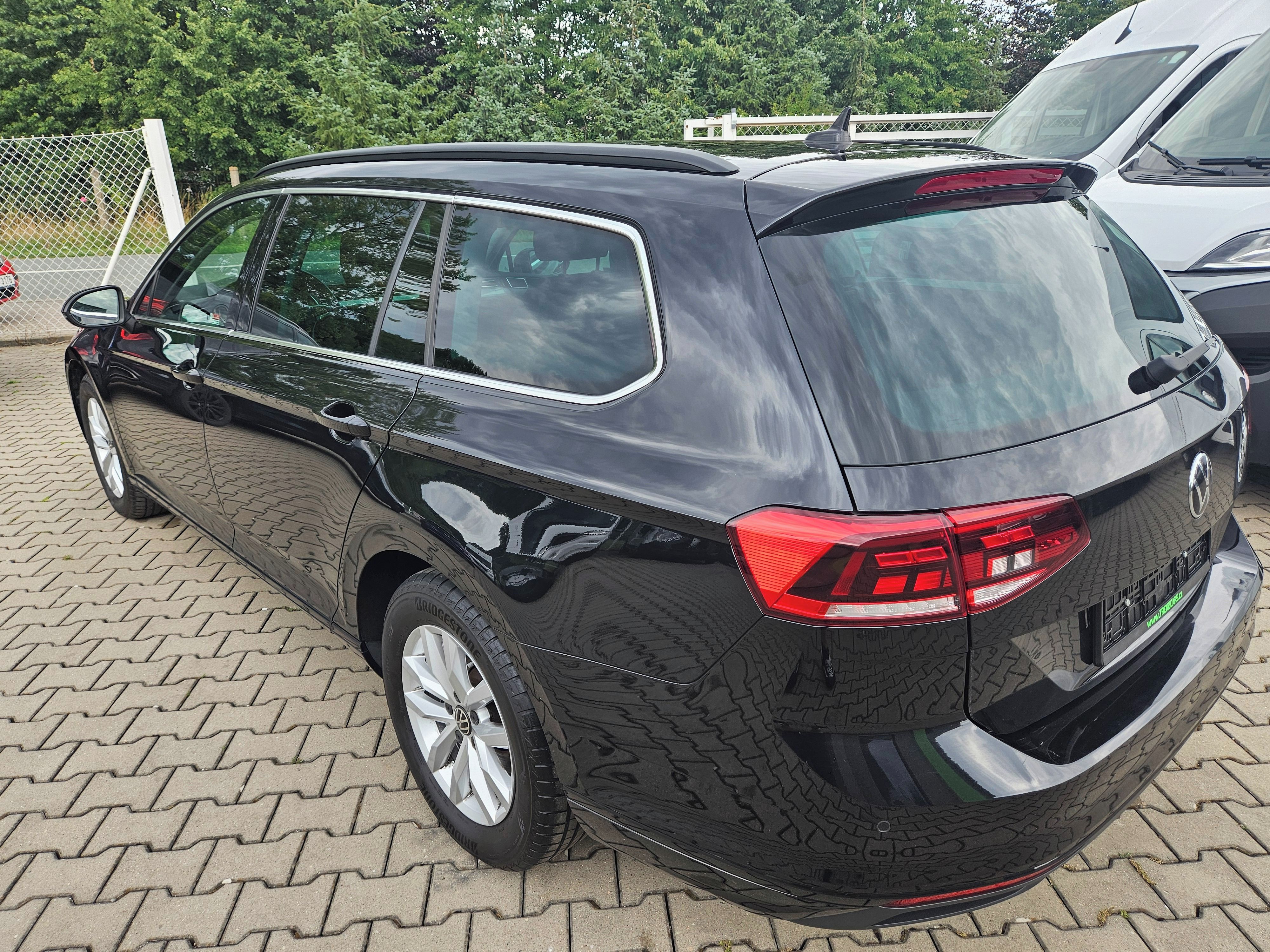 Volkswagen Passat, 1,5 TSI 110kW DSG Business DPH - fotka 5