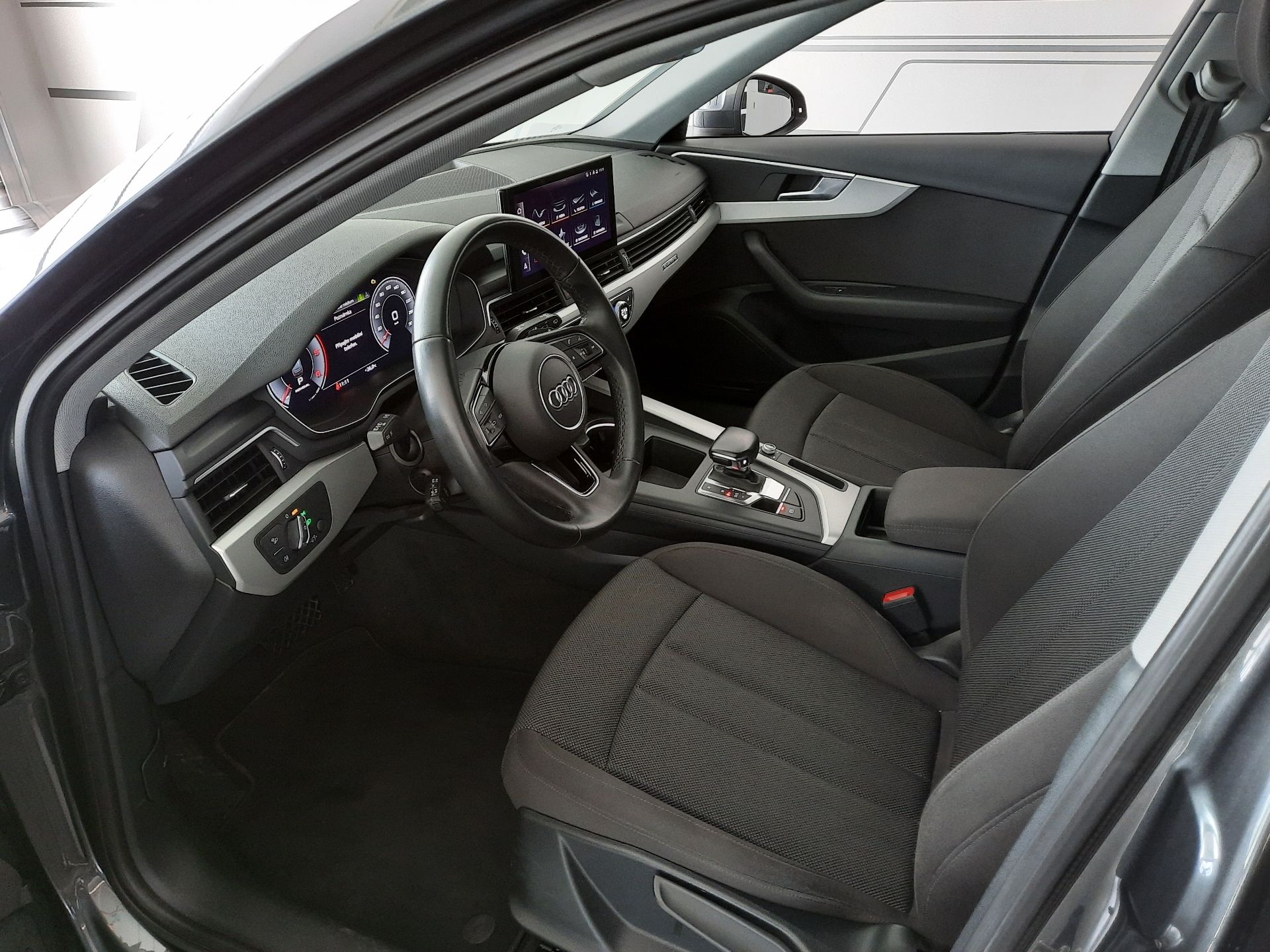 Audi A4 Avant, 50 TDI quattro (210kW/285k) Ti - fotka 6