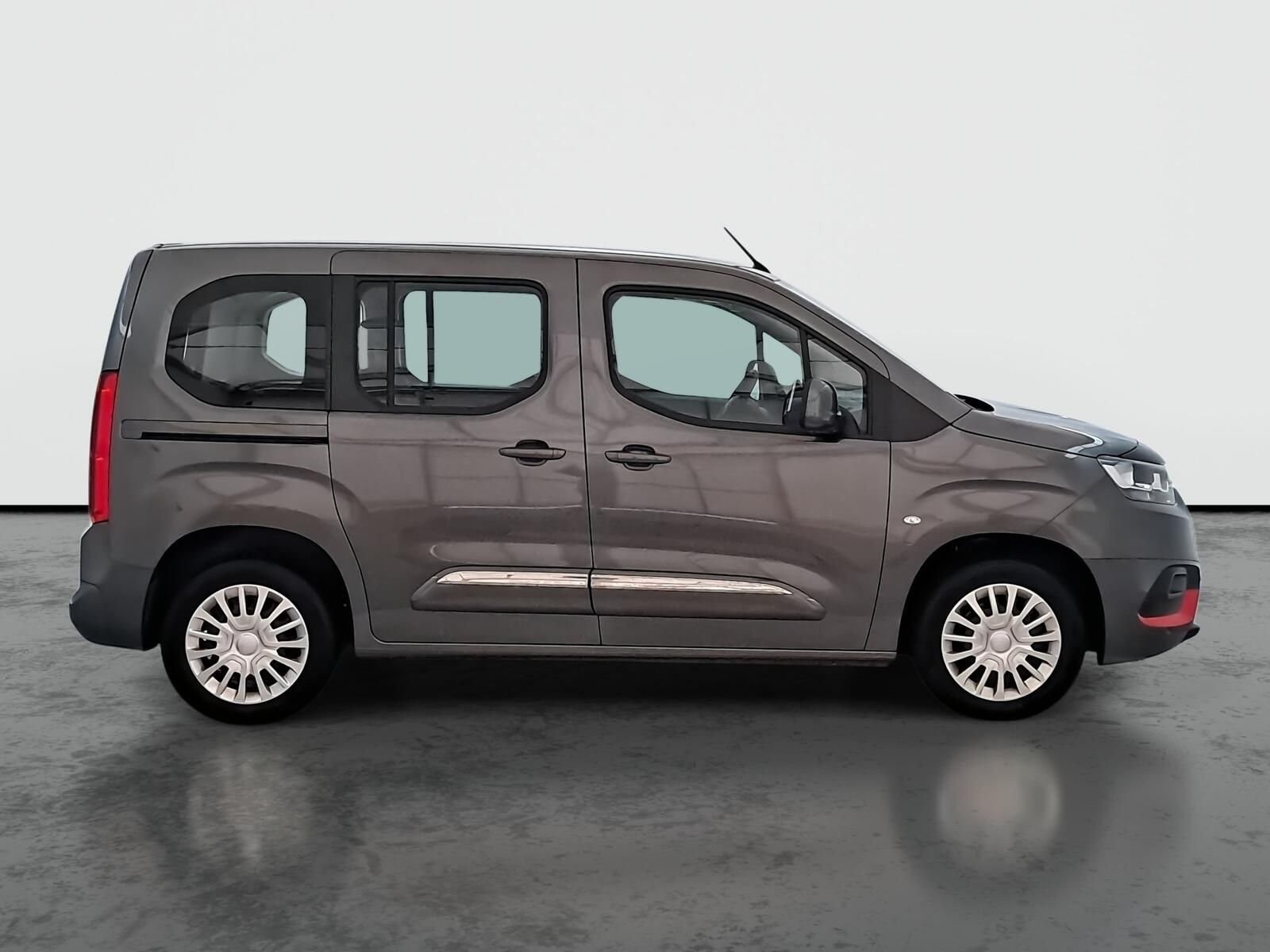 Toyota Proace City Verso, 1.5 D-4D, 5Míst, Klima, ČR - fotka 6