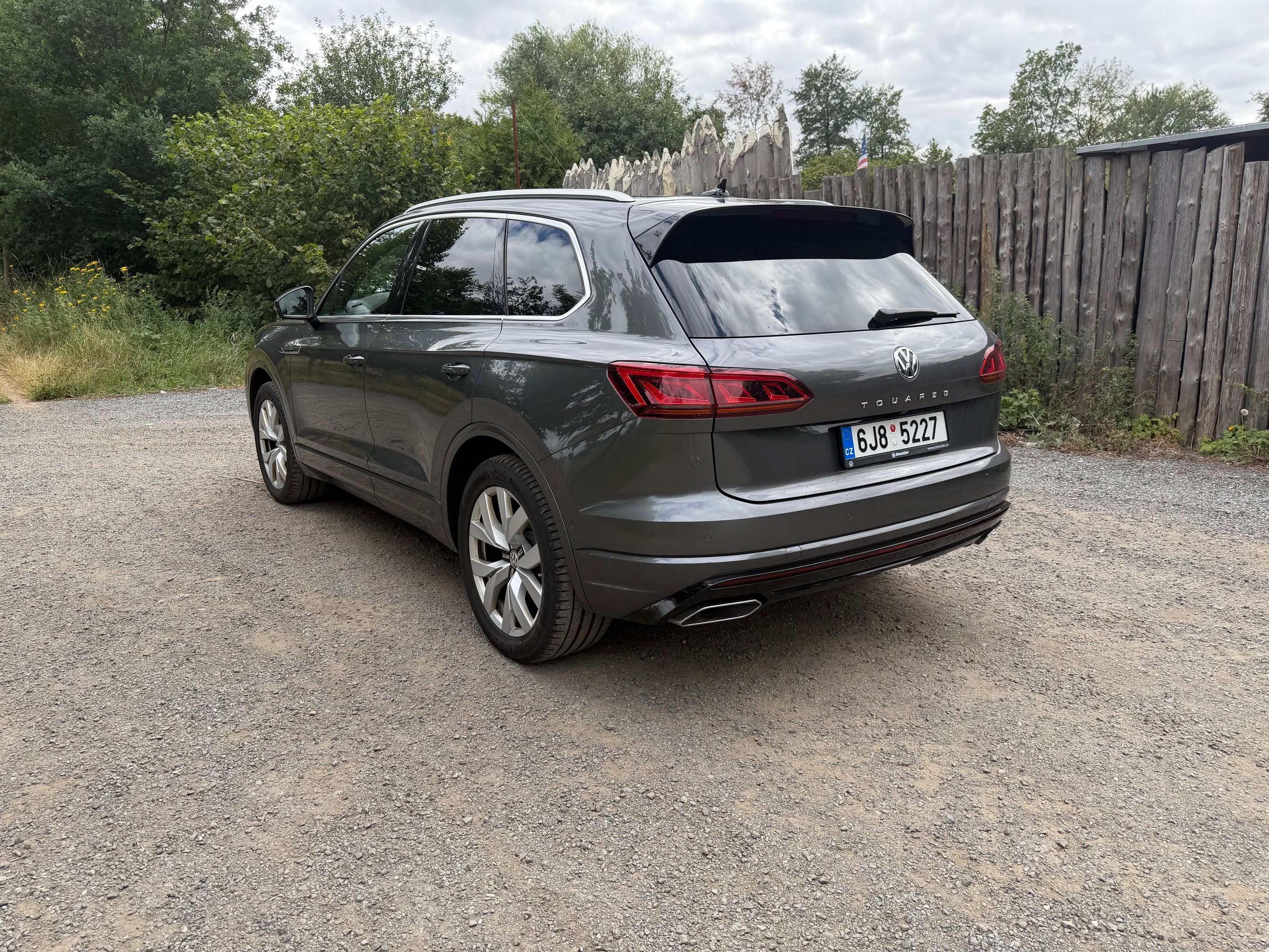 Volkswagen Touareg, 3.0 TDI, V6, 210 KW, R-LINE - fotka 3