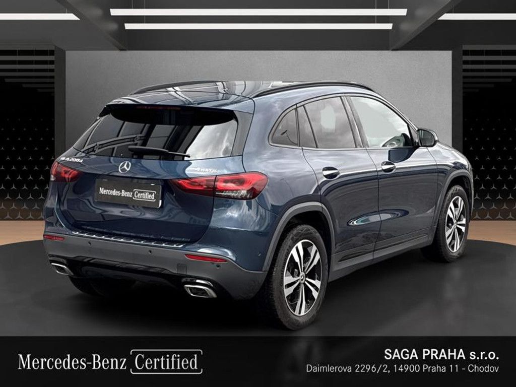 Mercedes-Benz GLA, 200 d 4MATIC - fotka 4