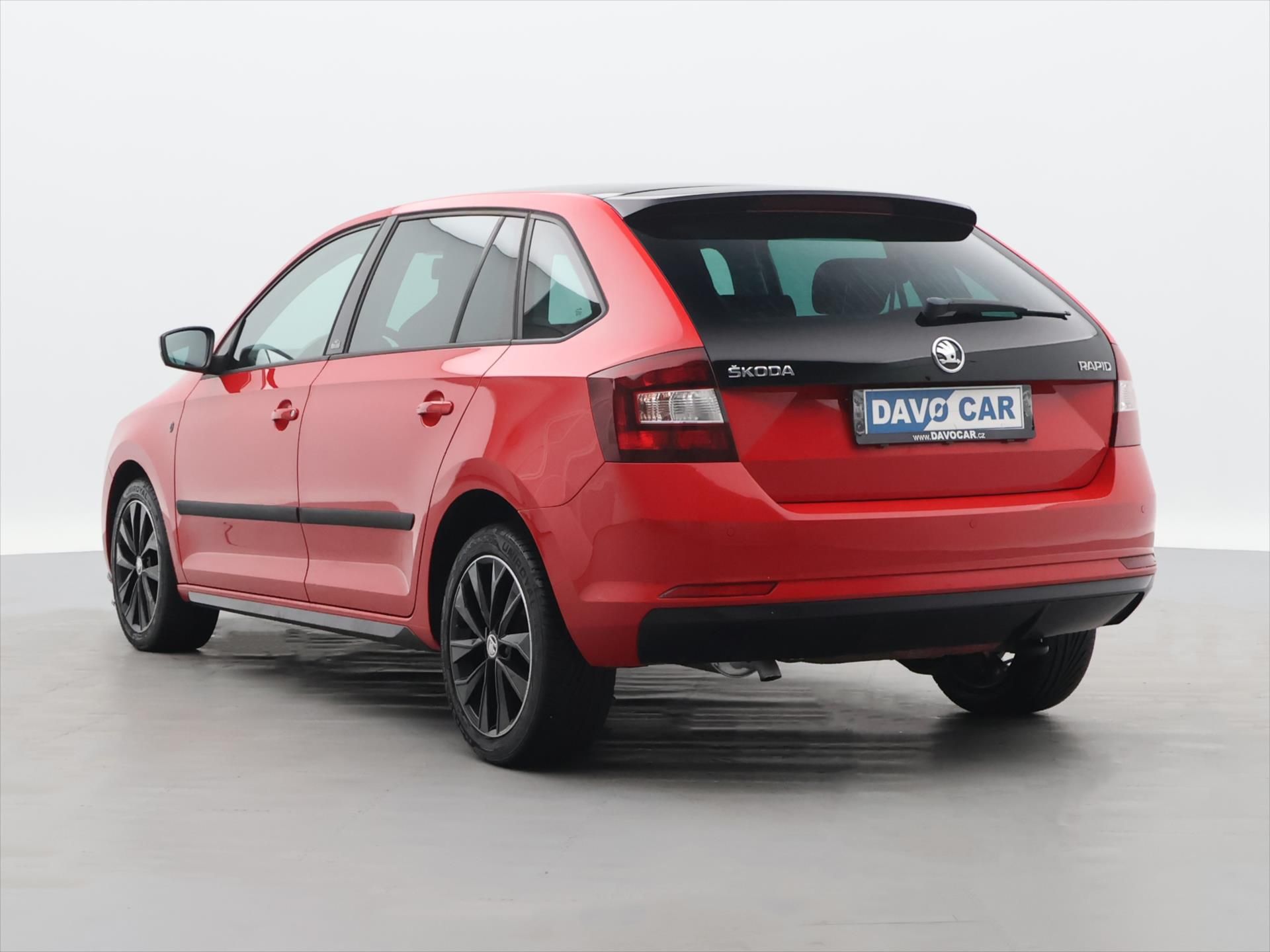 Škoda Rapid, 1.2 TSI MonteCarlo Xenon 1.Maj - fotka 5
