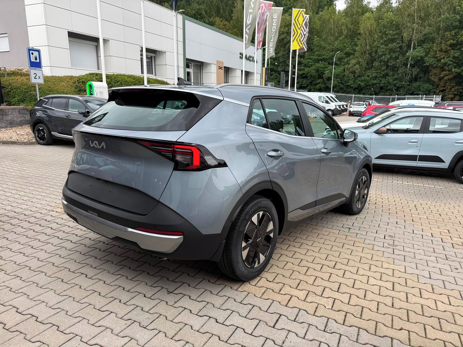 Kia Sportage, 1,6 T-GDi 4x2 EXCLUSIVE - fotka 4