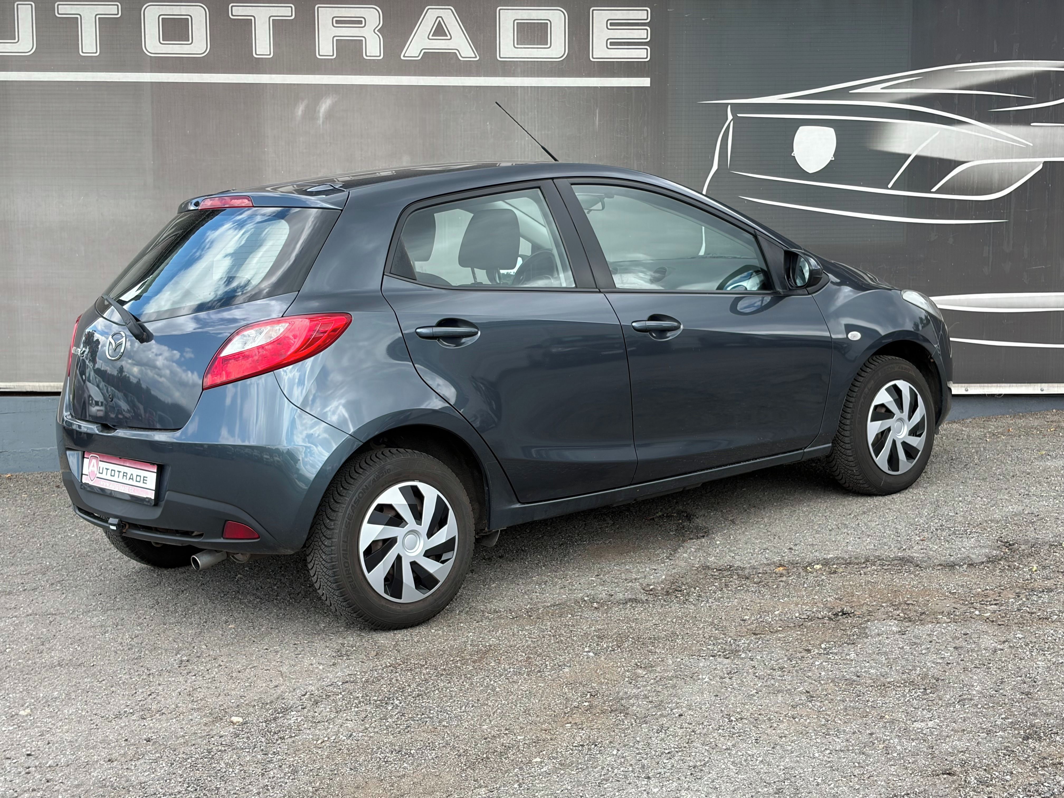 Mazda 2, 1.3i 63kW, KLIMA, Tažné - fotka 4