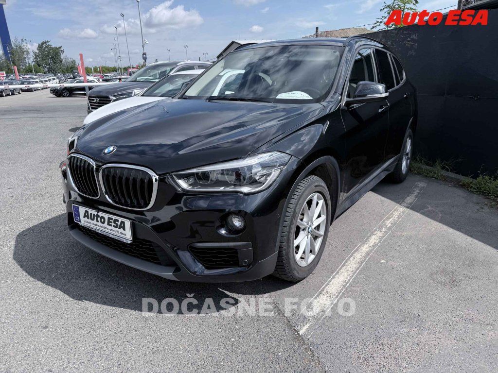 BMW X1, 18i,ČR