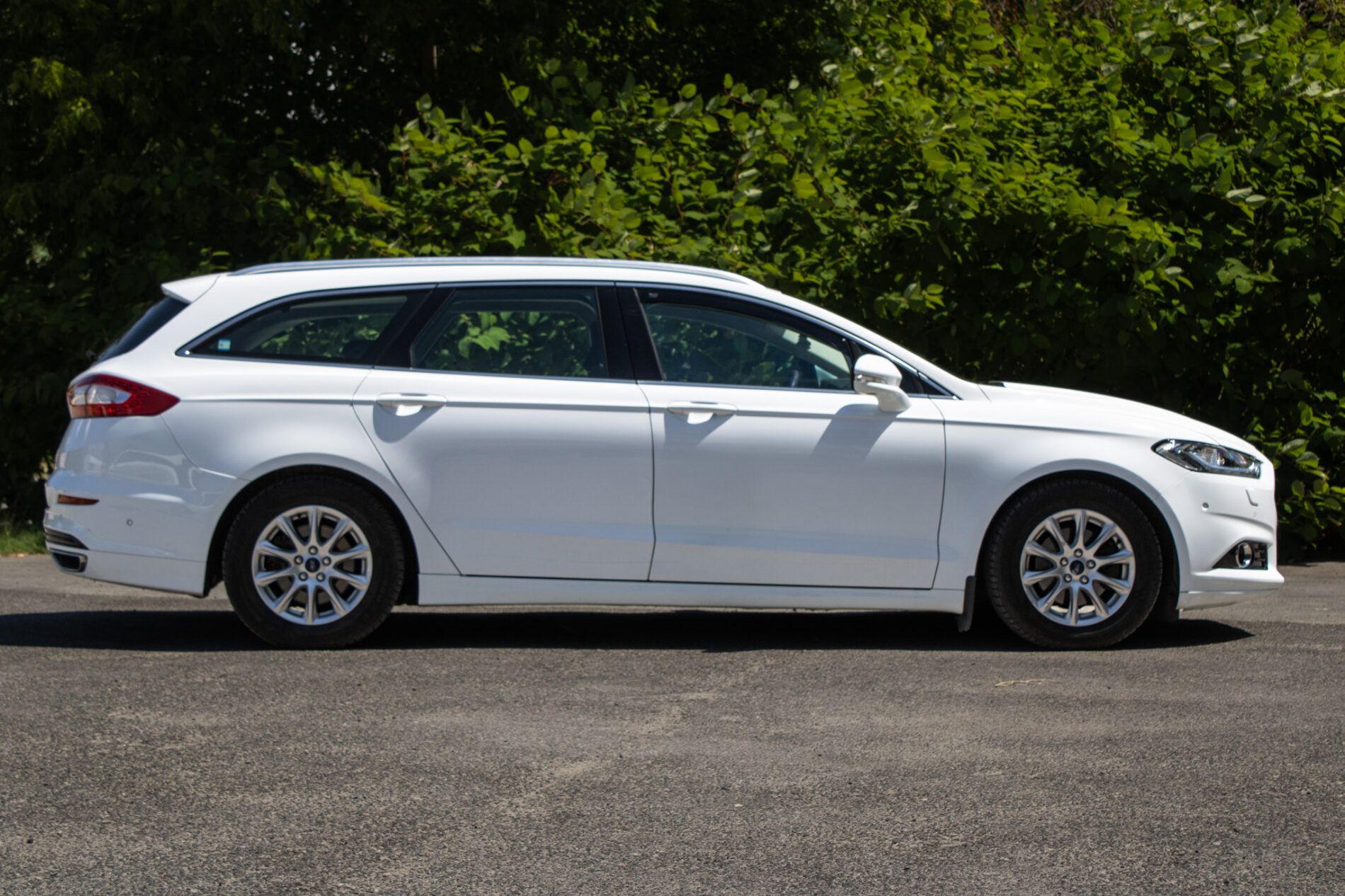 Ford Mondeo - fotka 5