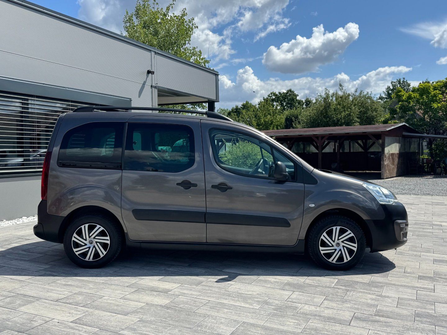 Peugeot Partner Tepee, Outdoor 1.6 HDi 88kW - fotka 4