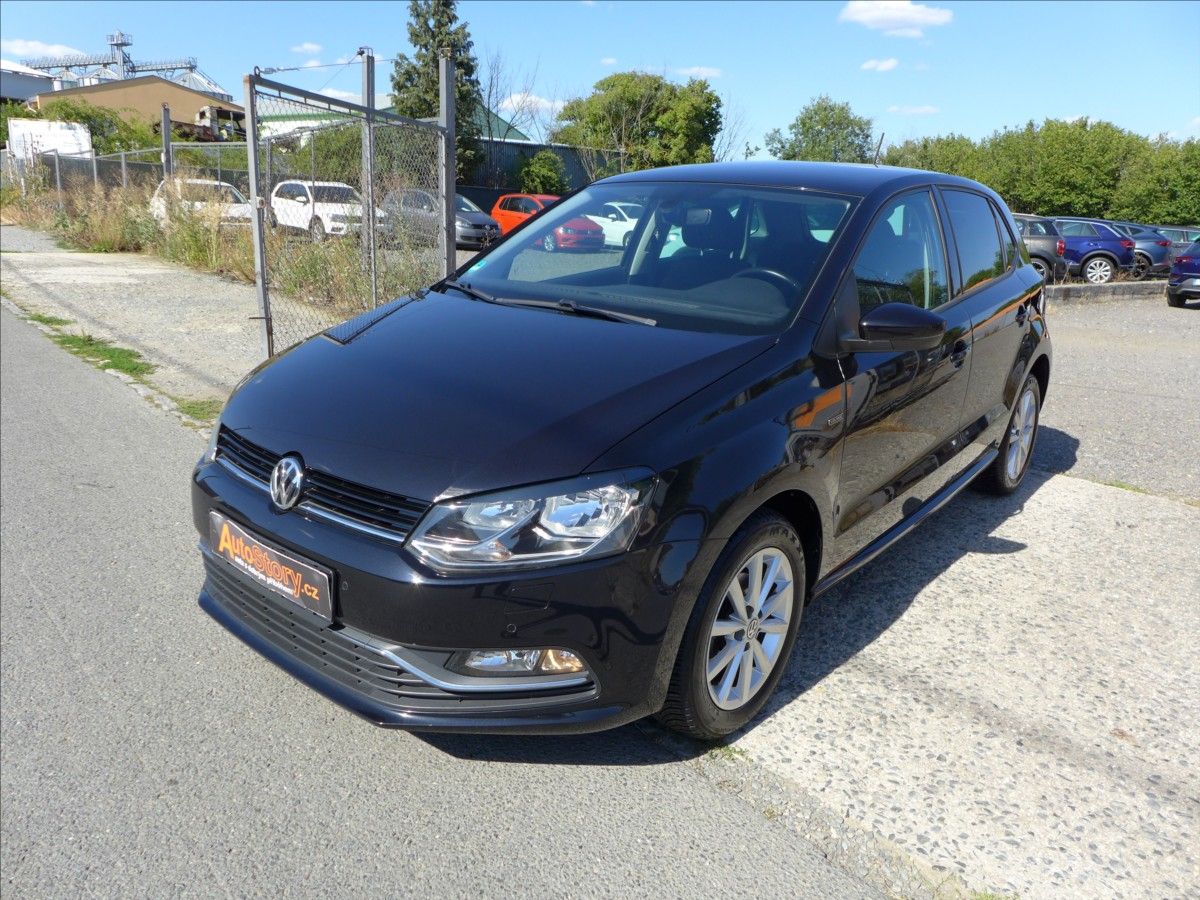 Volkswagen Polo, 1,0 MPI  HIGHLINE, 1.MAJITEL - fotka 2