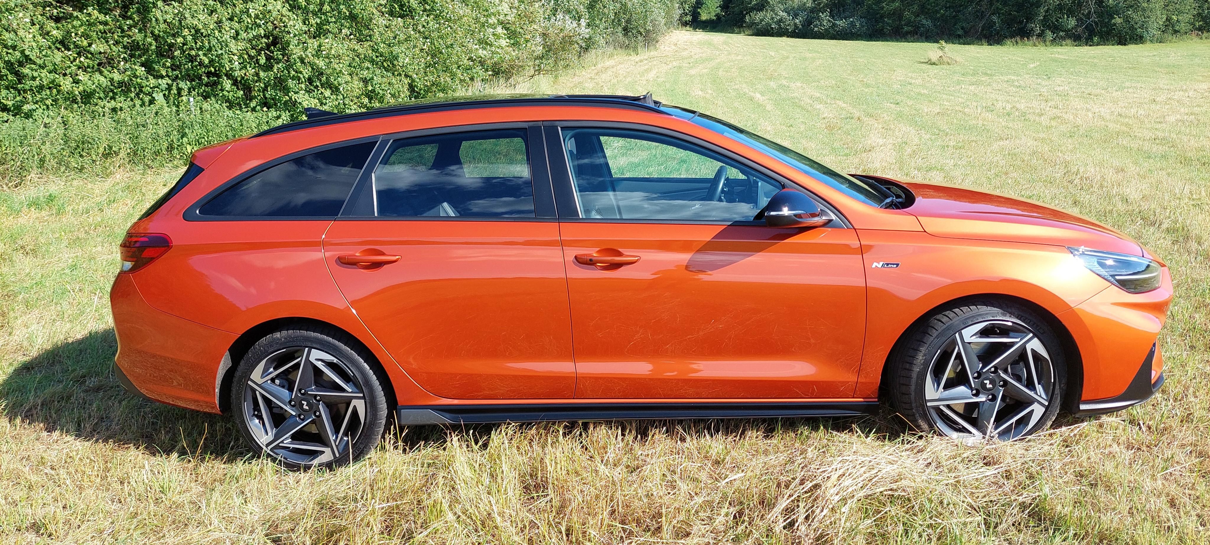 Hyundai i30, 1,5 T-GDI N LINE PREMIUM DCT - fotka 4
