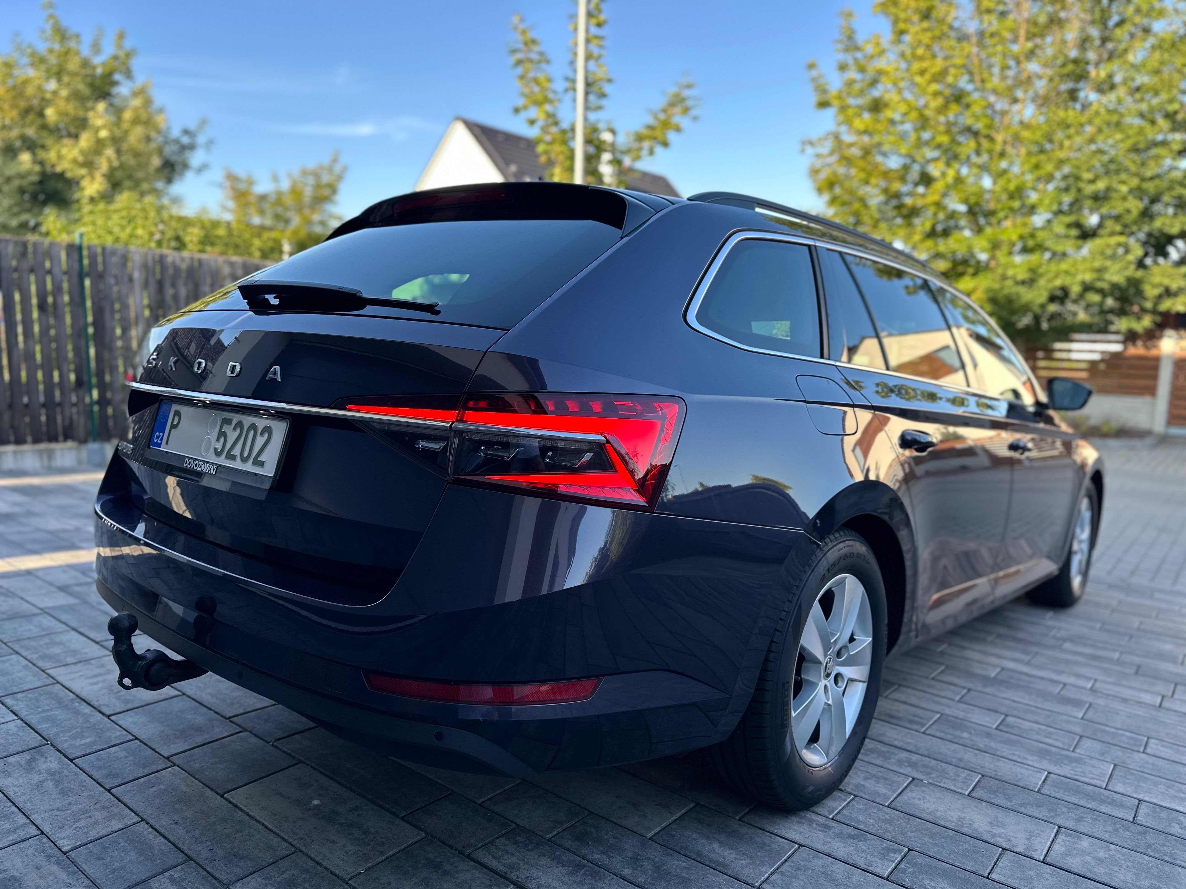 Škoda Superb, MATRIX WEBASTO Tažné - fotka 5