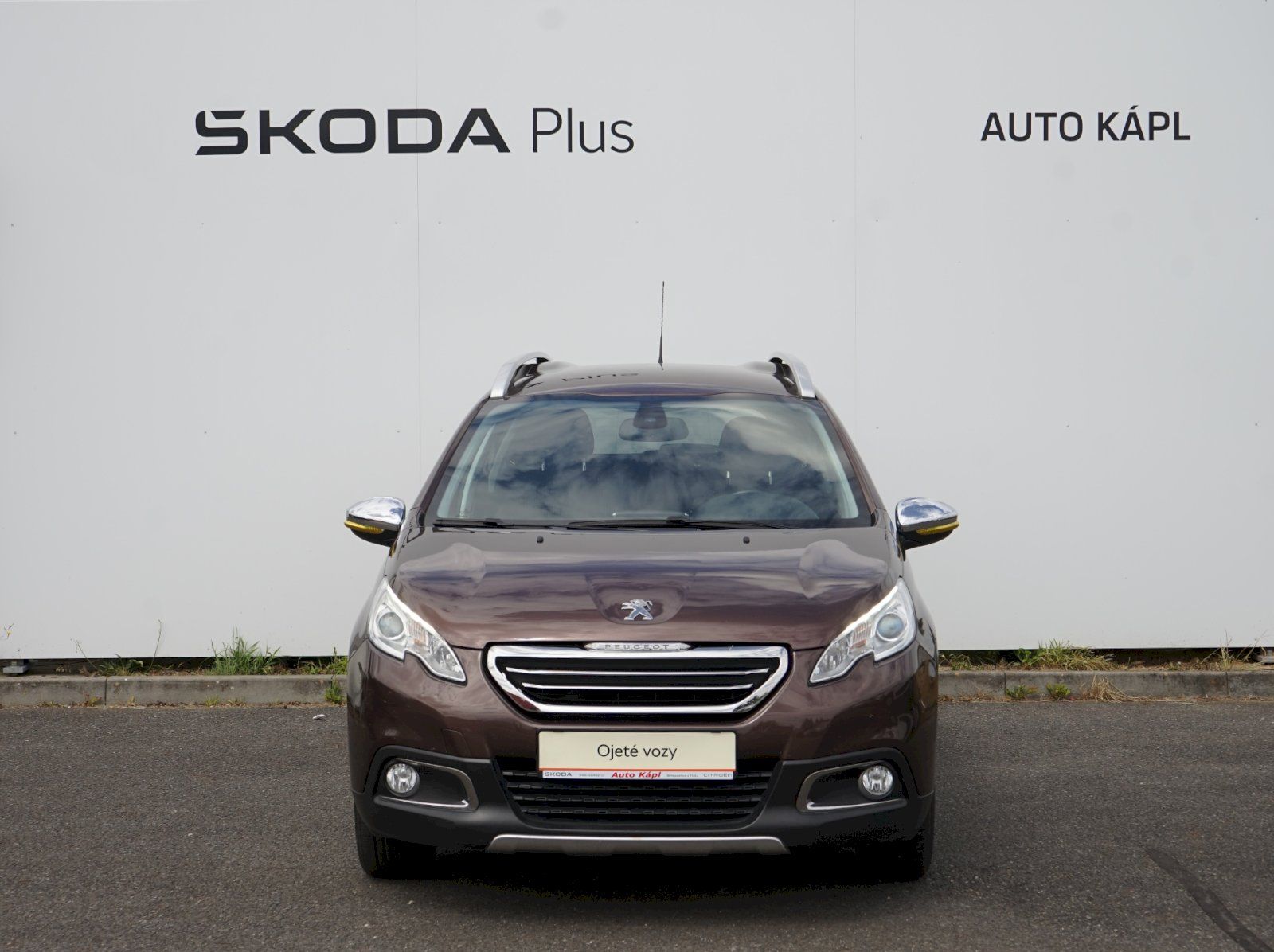 Peugeot 2008, BlueHDI Allure - tažné - fotka 3
