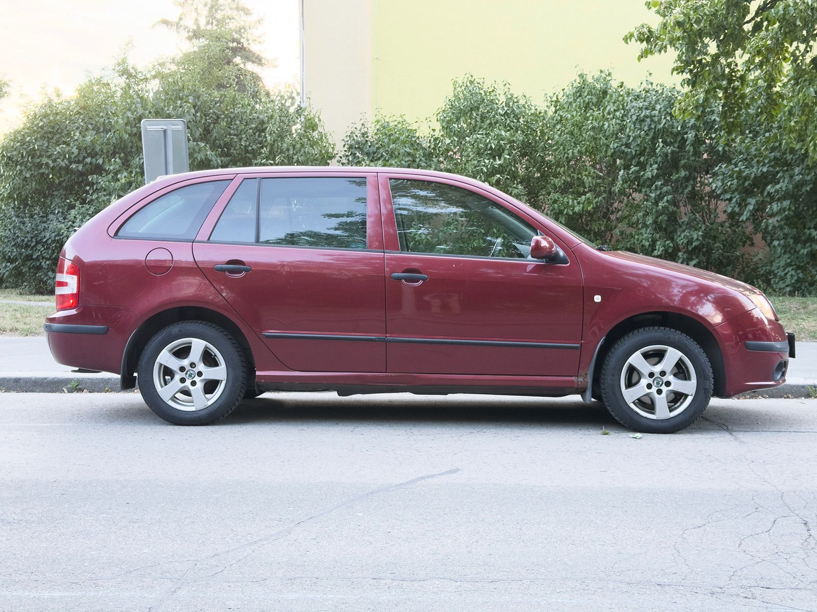 Škoda Fabia, 1.2 47kw klima alu DO senzory - fotka 2