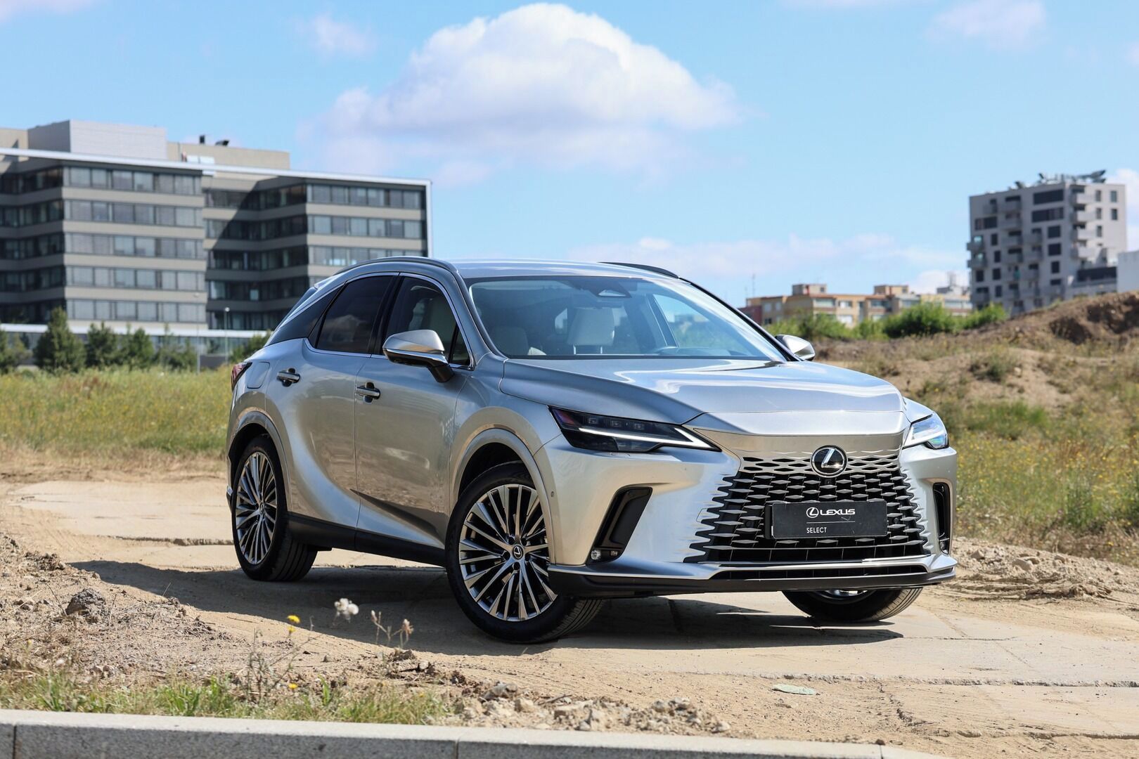 Lexus RX 450h+, 450H+ 2,5 PHEV LUXURY, TAŽNÉ - fotka 2