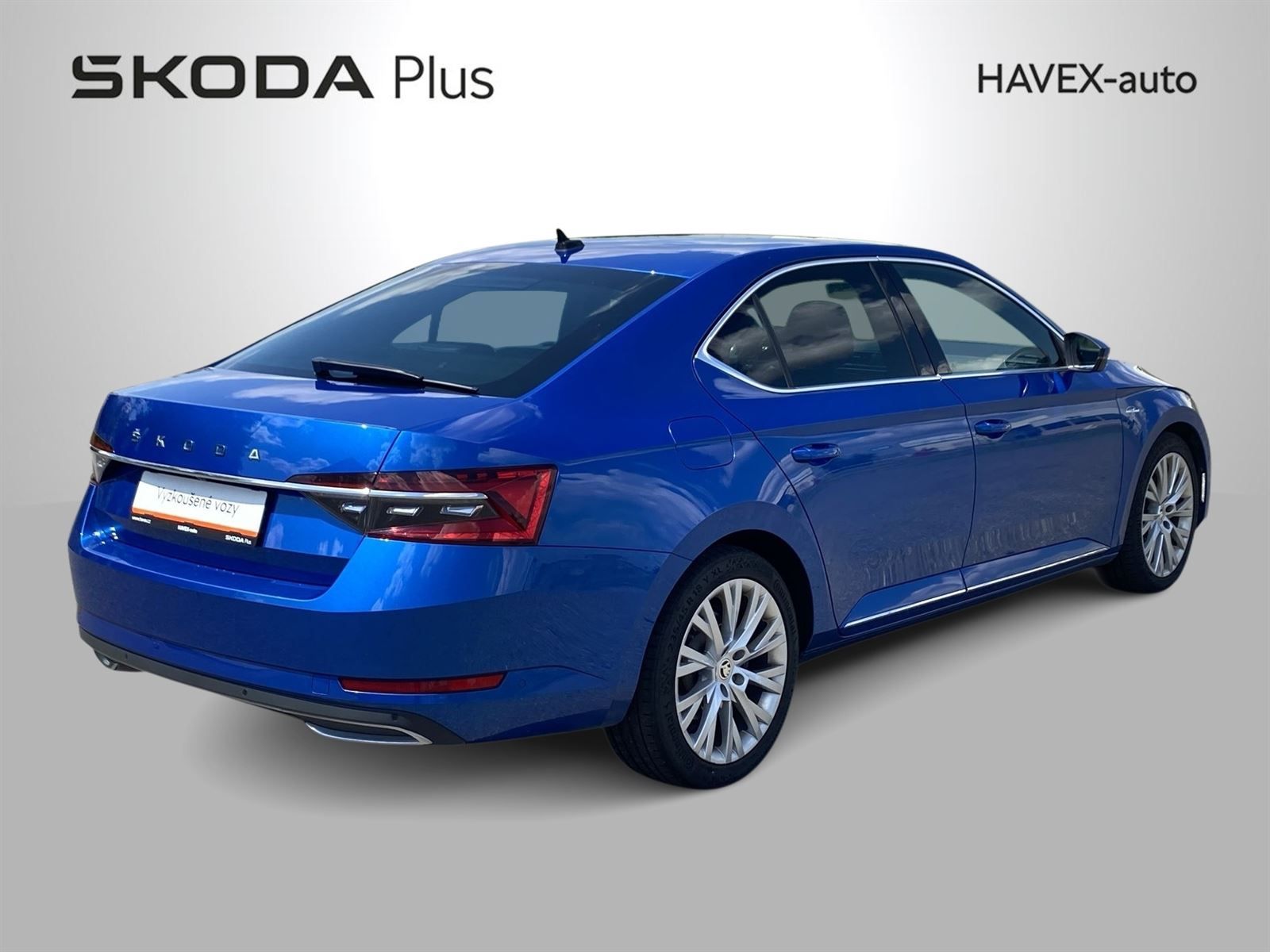 Škoda Superb, 2.0 TDI 4x4 DSG L&K - fotka 2