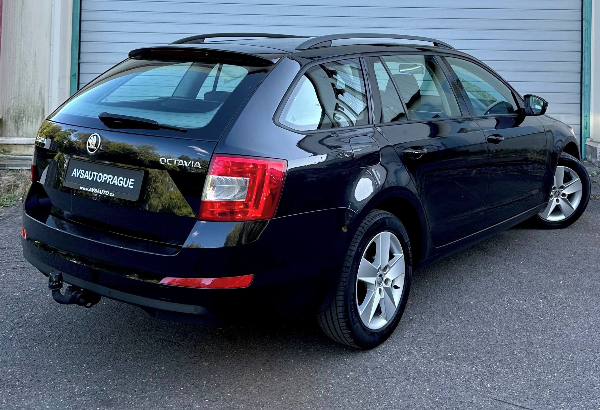 Škoda Octavia, III COMBI 1.6 TDI 2014 77KW - fotka 4