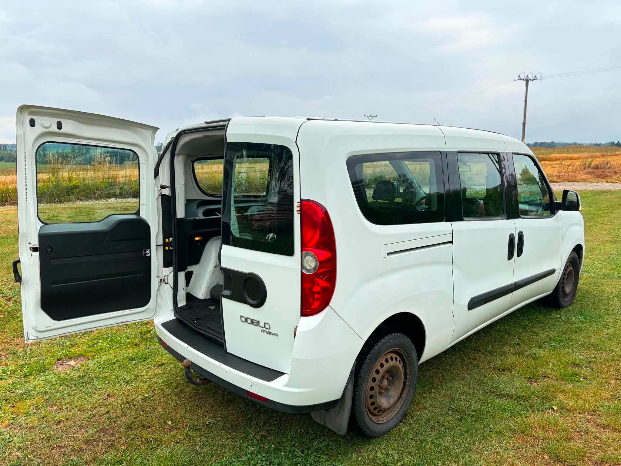 Fiat Dobló, JTD 77kW, led display, 5 míst - fotka 5