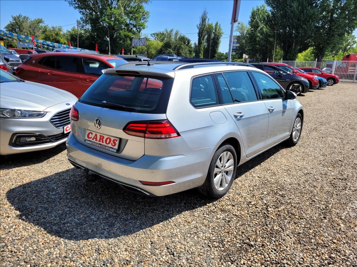 Volkswagen Golf, 1,0 TSI,navi,digiklima,acc,alu - fotka 6