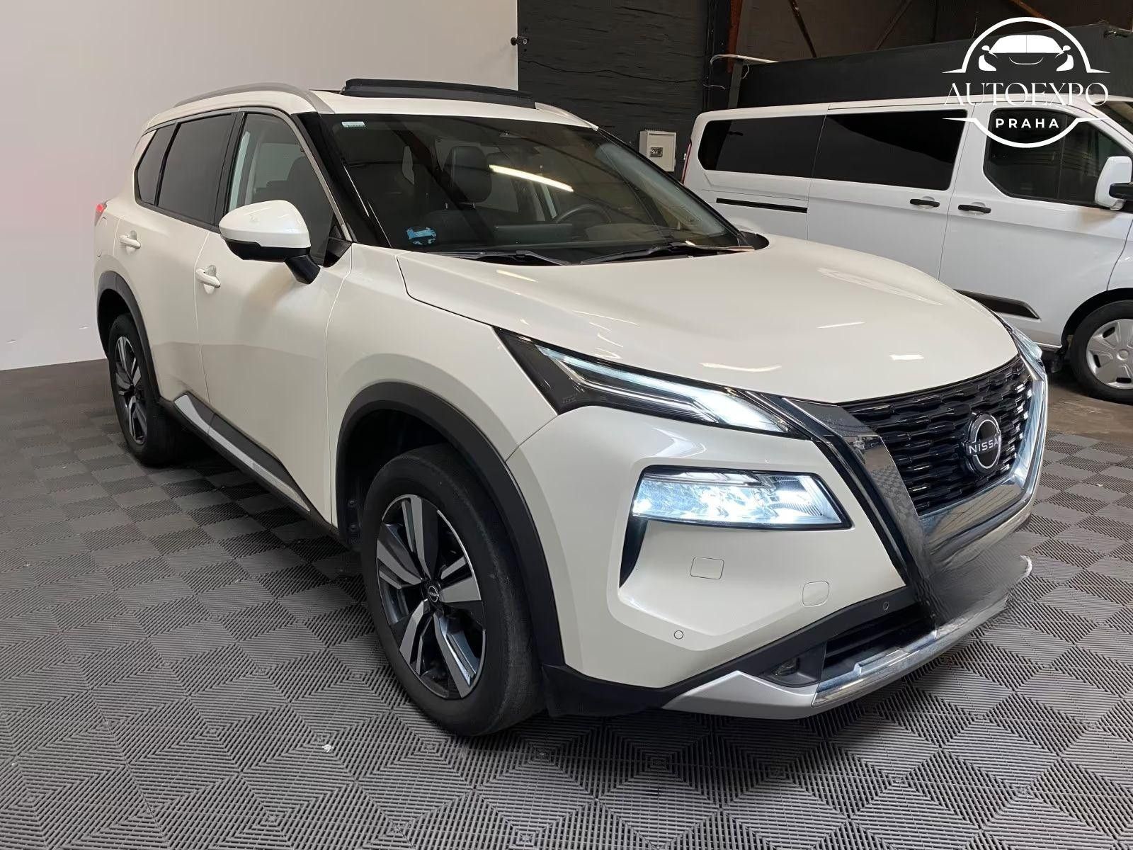 Nissan X-Trail, Tekna*Panorama*360Kamera - fotka 2