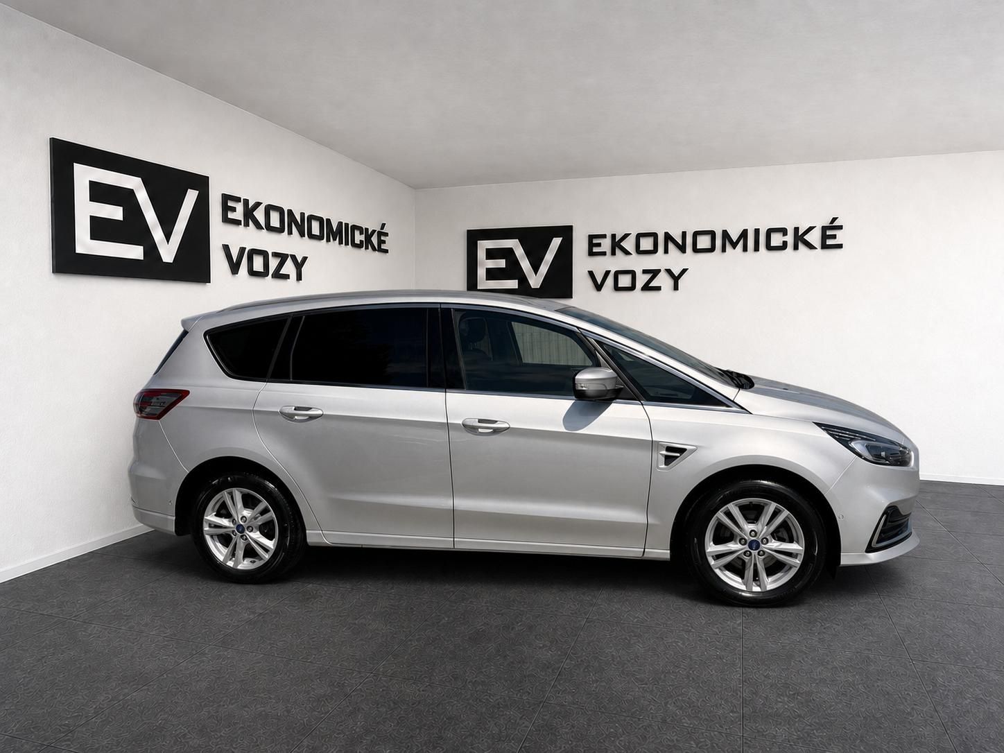 Ford S-MAX, 2.5 Hybrid,ACC,SERVIS,KRÁSNÝ - fotka 3