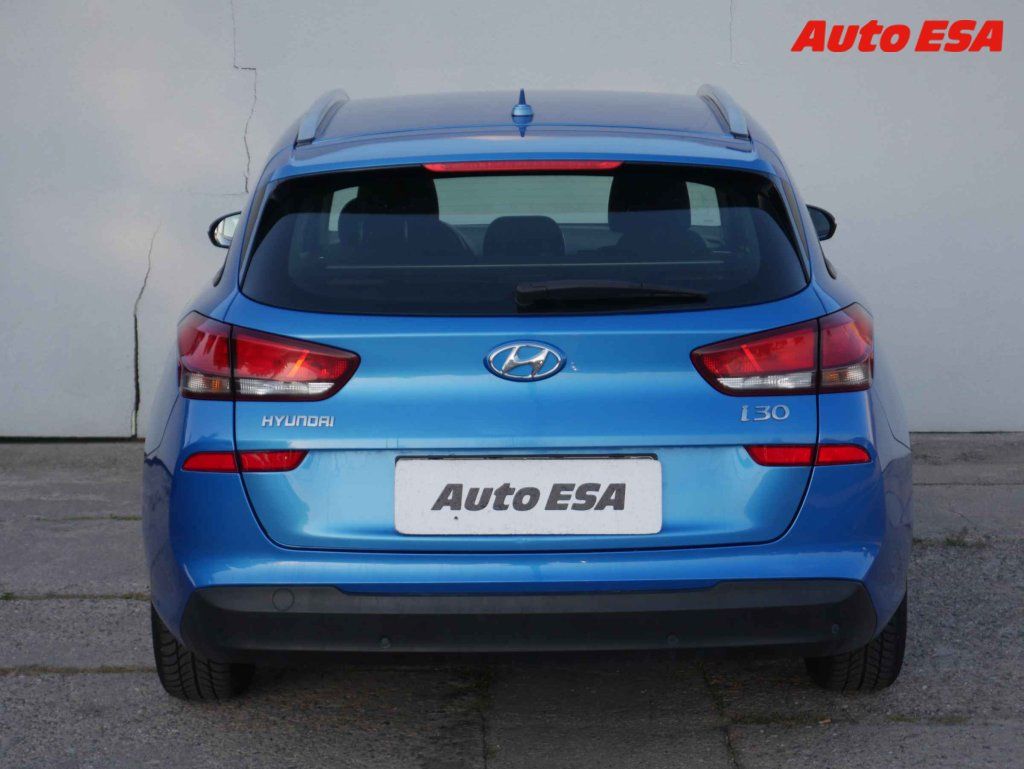 Hyundai i30, 1.6CRDi - fotka 5