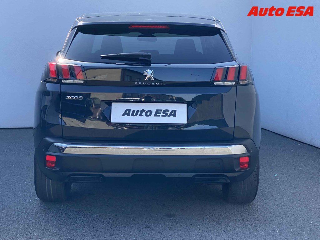 Peugeot 3008, 1.2,navi - fotka 5