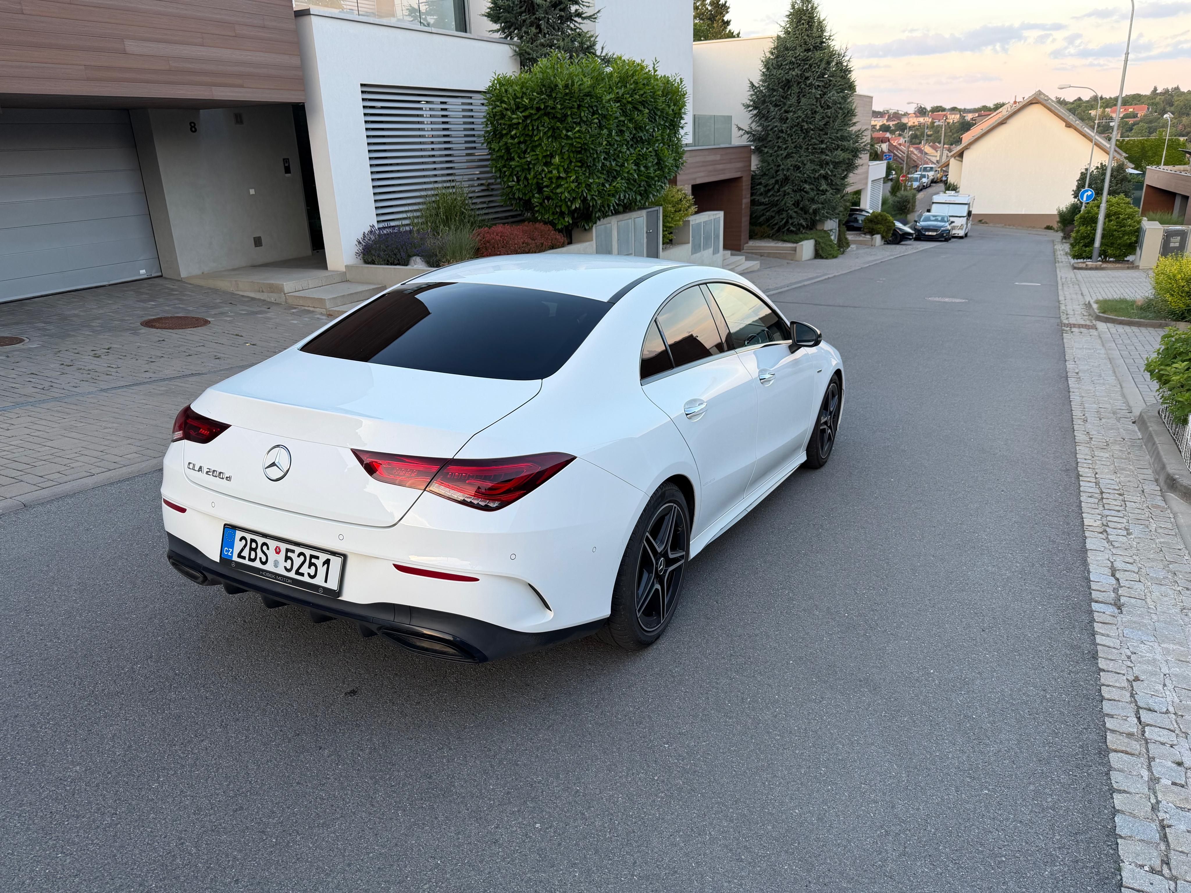 Mercedes-Benz CLA, Mercedes-Benz CLA 200d, r. v. - fotka 5