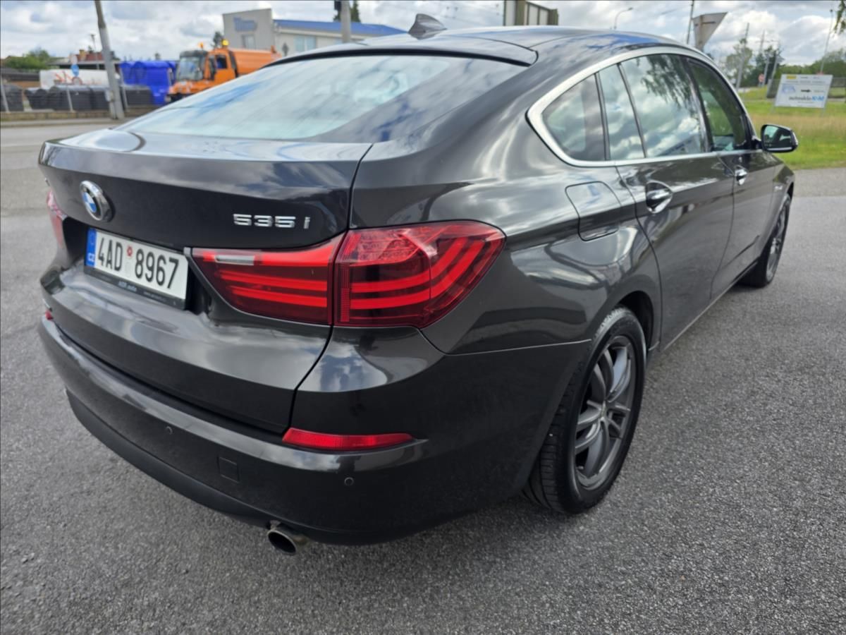 BMW Řada 5, 3,0 535i GT 225KW X-DRIVE KOUP - fotka 6