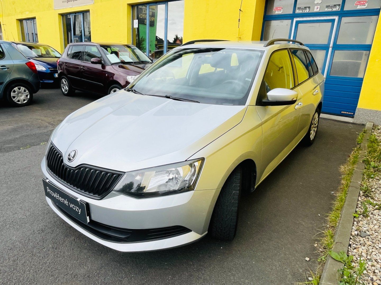 Škoda Fabia, 1.0 MPi KLIMA COMBI - fotka 3