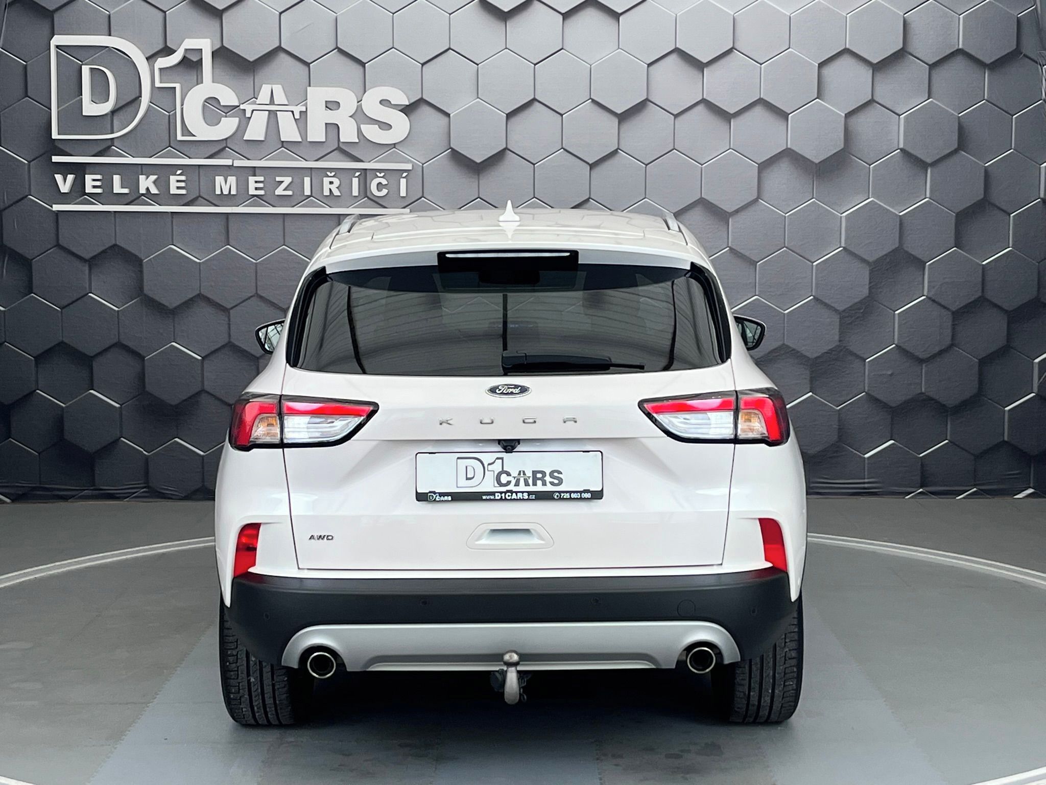 Ford Kuga, 140 kw, Titanium, AWD - fotka 3