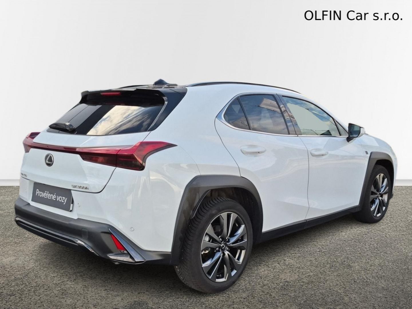 Lexus, h F SPORT Design Bi-Tone - fotka 2