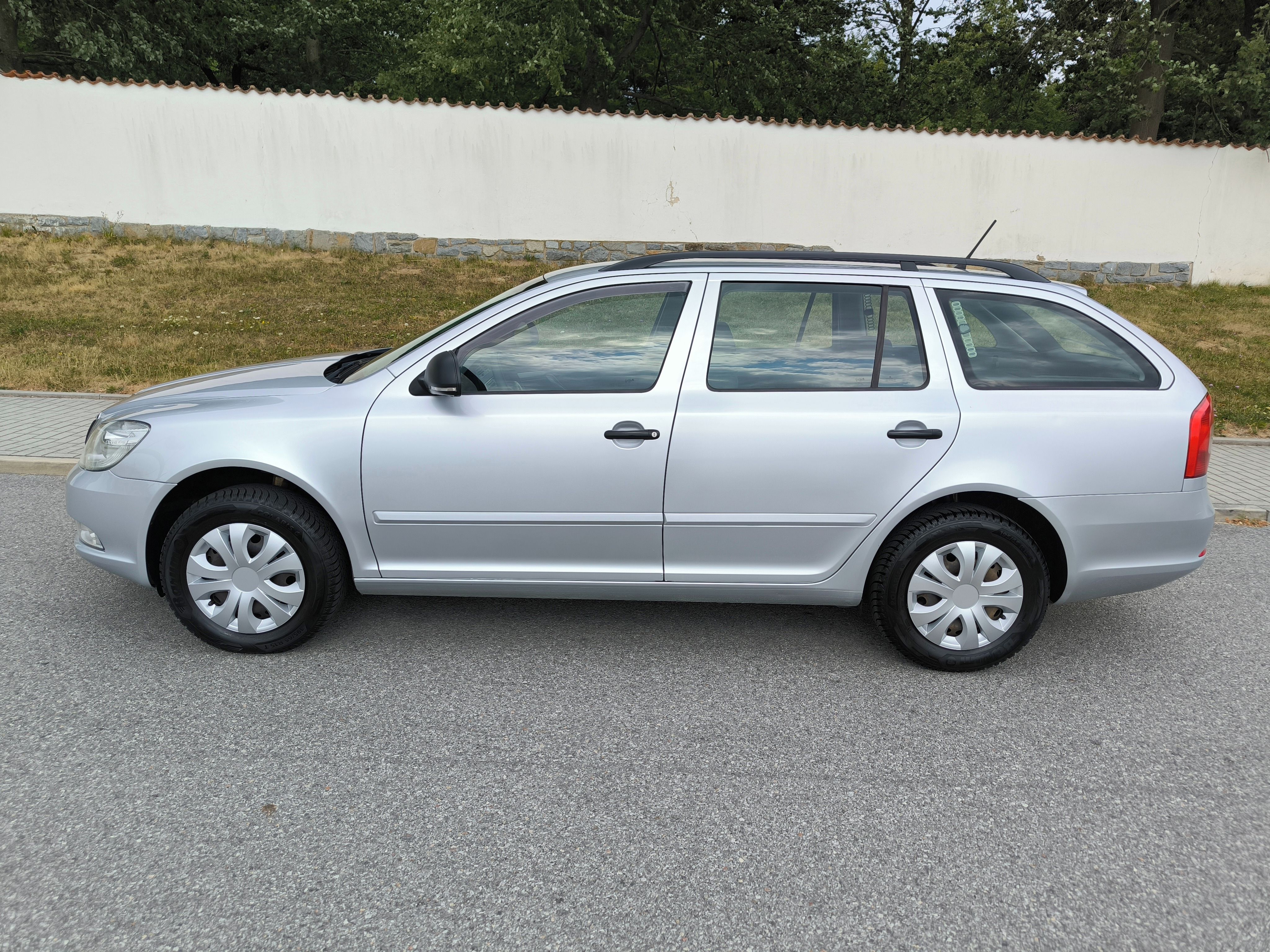 Škoda Octavia, 2.0 TDI 81kw - DOBRÝ STAV - fotka 3
