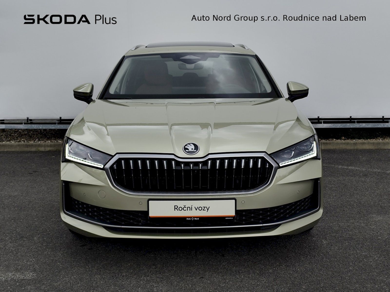 Škoda Superb, Laurin & Klement 1.5 TSI iV / - fotka 4