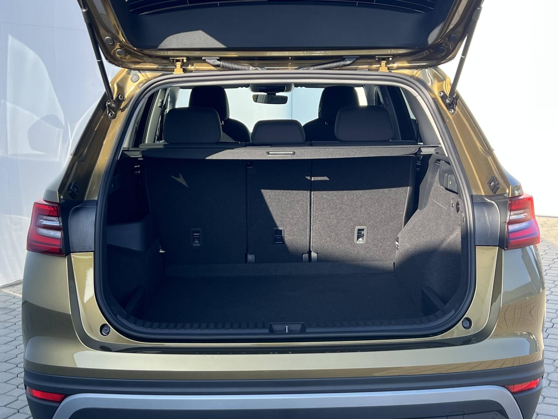 Škoda Kodiaq, Selection 7 DSG 2,0TDI - fotka 6