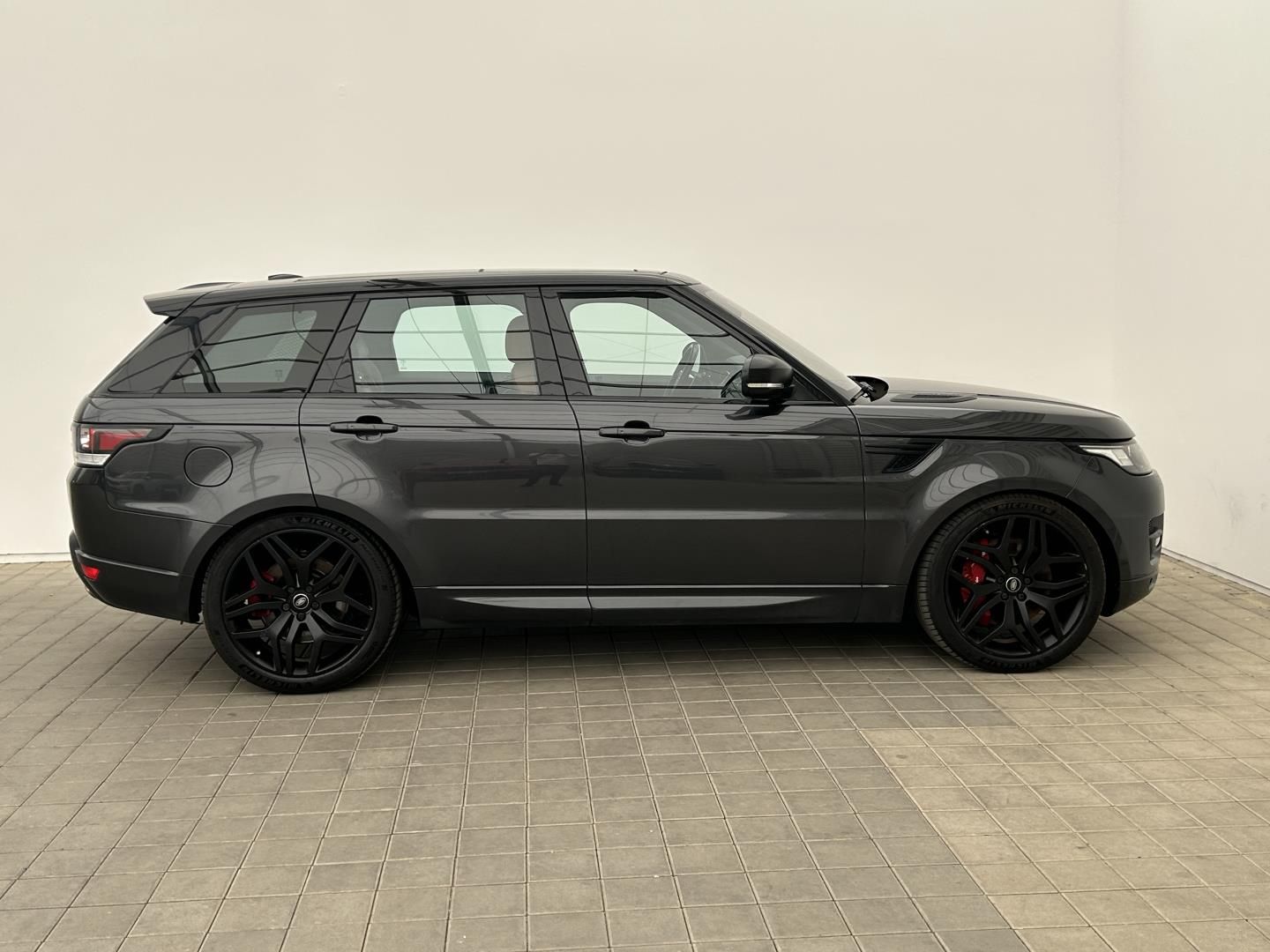 Land Rover Range Rover Sport, 4.4SDV8 250kW 4x4  HSE - fotka 6