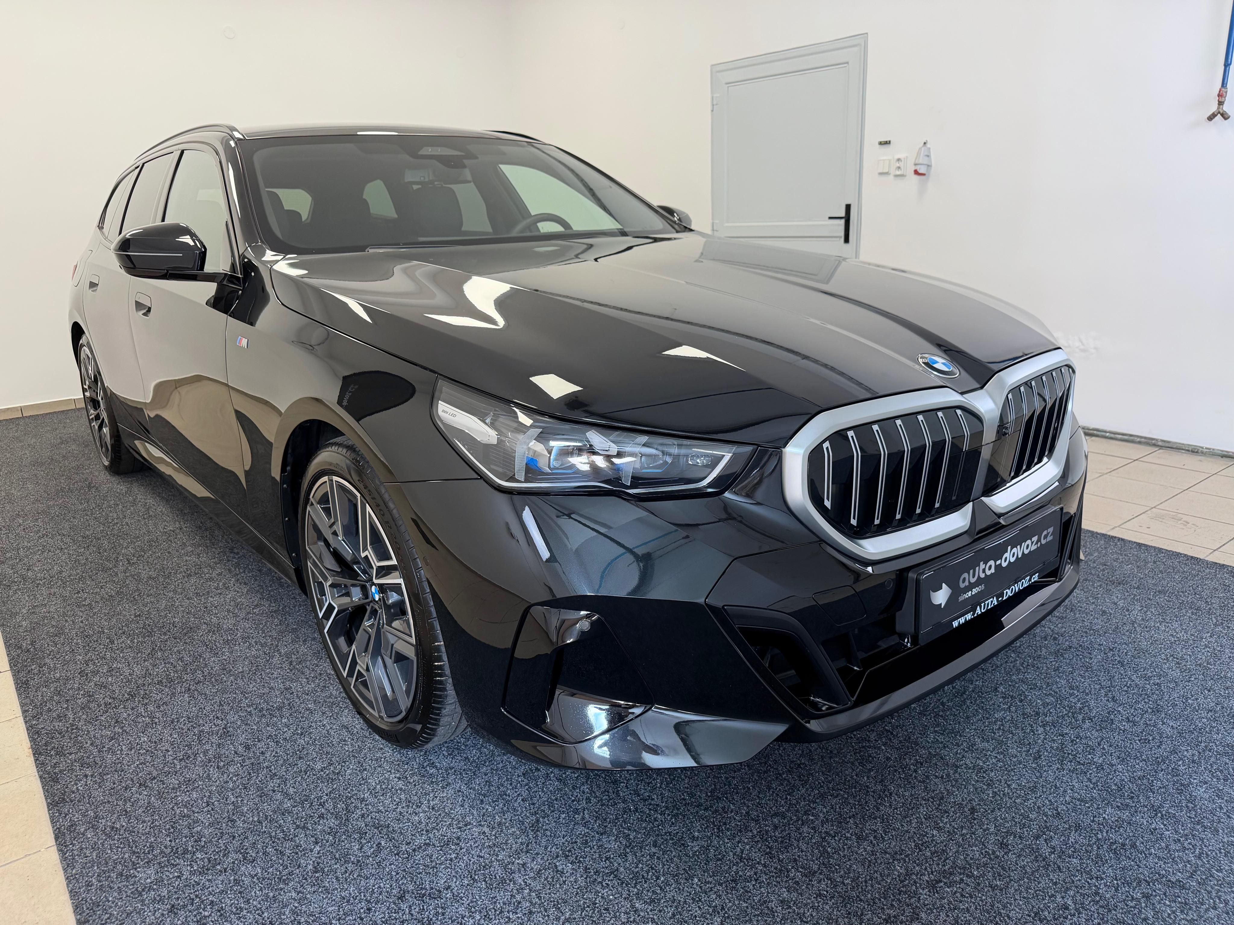 BMW Řada 5, 520D M- ZÁRUKA, SKLADEM, DPH - fotka 2