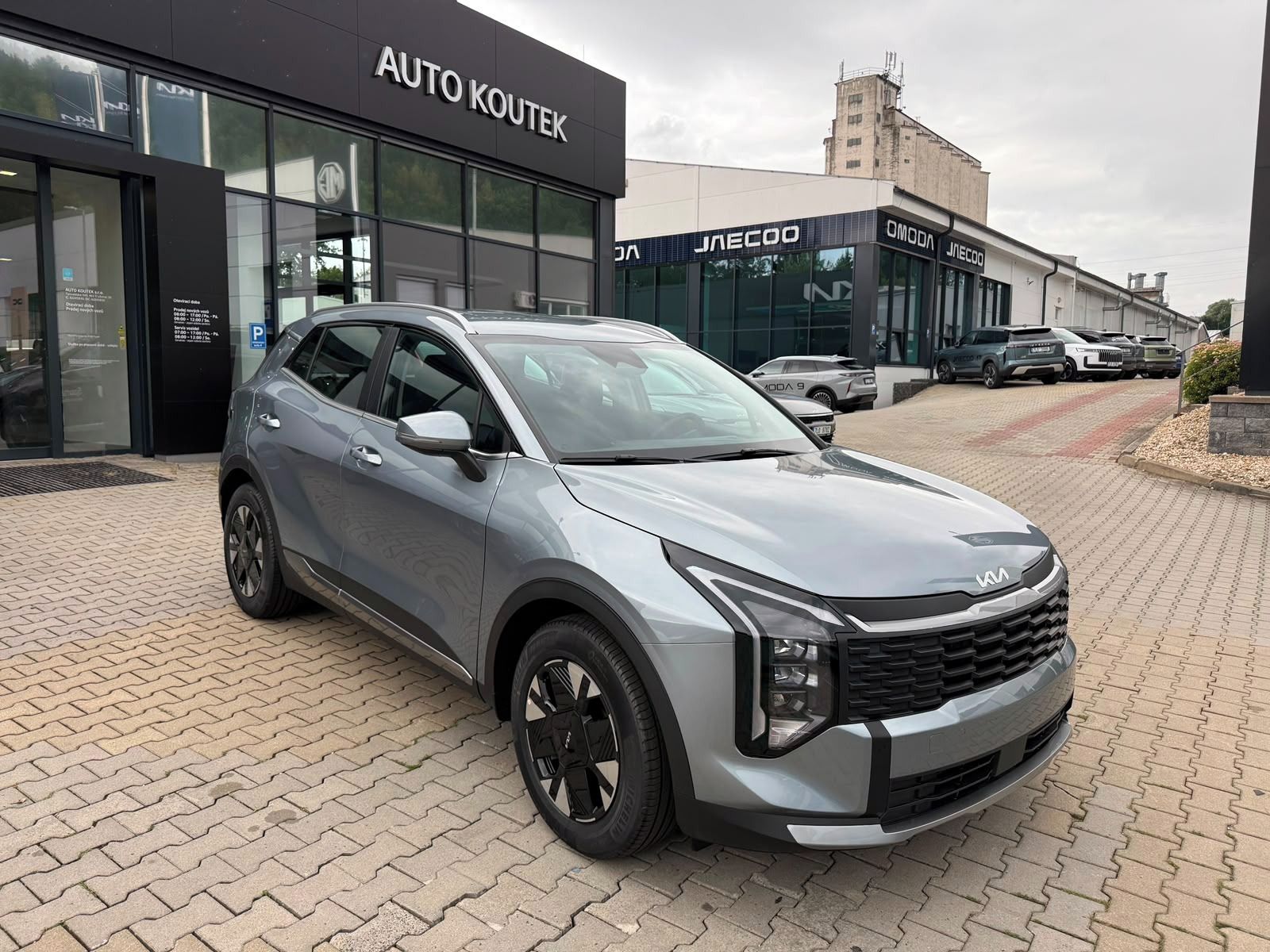 Kia Sportage, 1,6 T-GDi 4x2 EXCLUSIVE - fotka 3