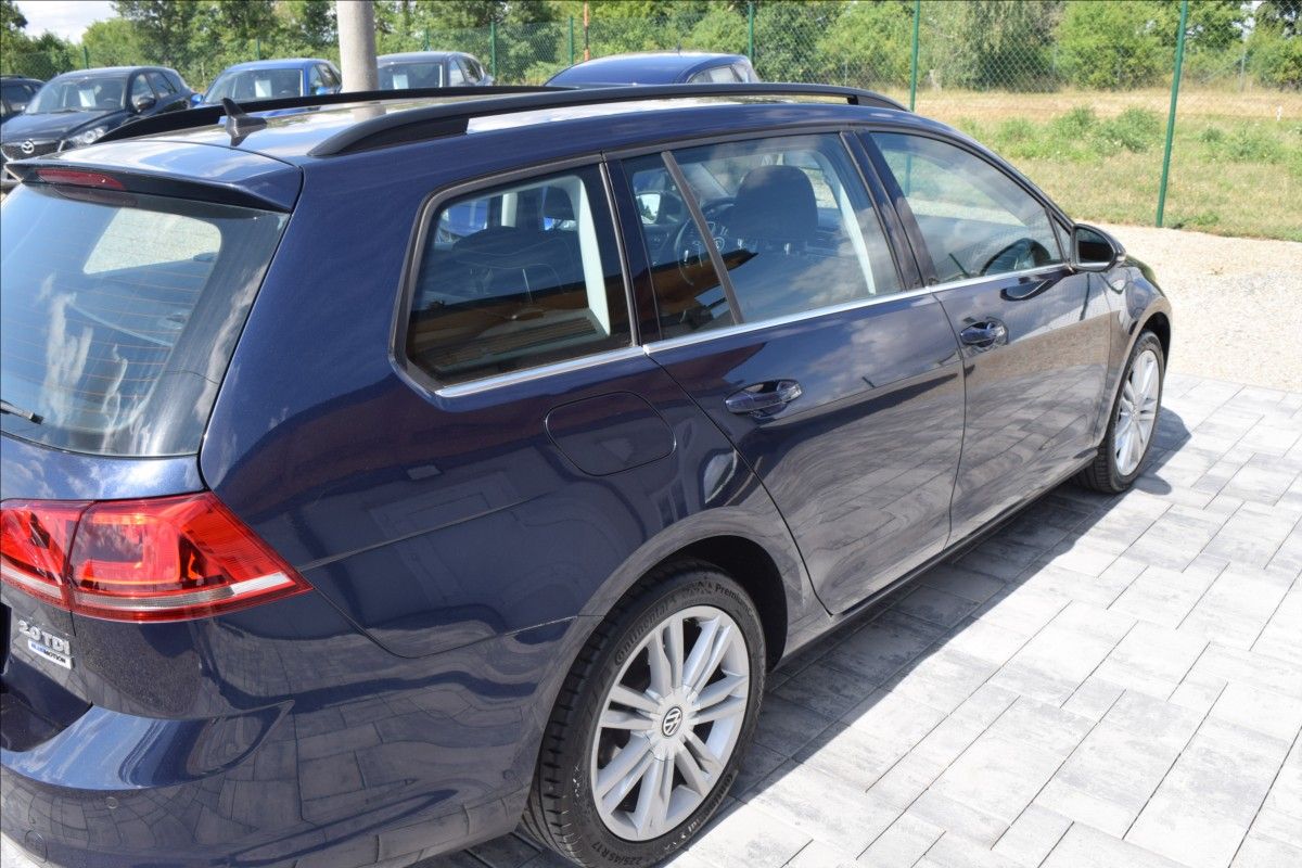 Volkswagen Golf, 2,0 TDI 110KW KAMERA XENONY - fotka 5