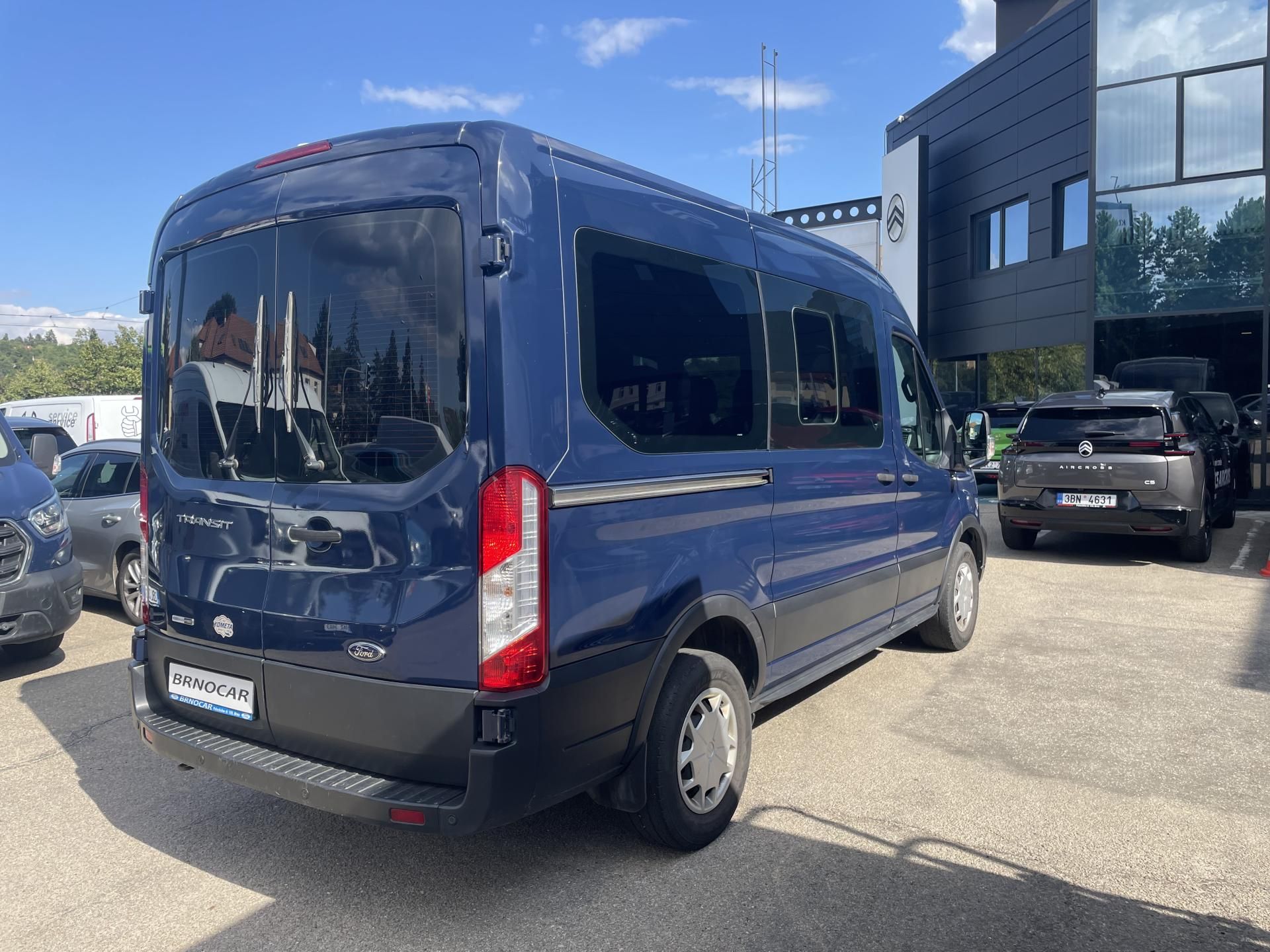 Ford Transit, KOMBI Trend L2H2 9 míst, ČR - fotka 6