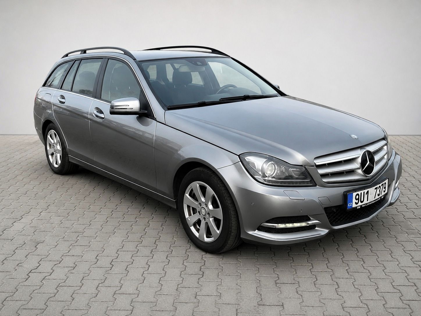 Mercedes-Benz Třídy C, C220 CDI automat - fotka 3