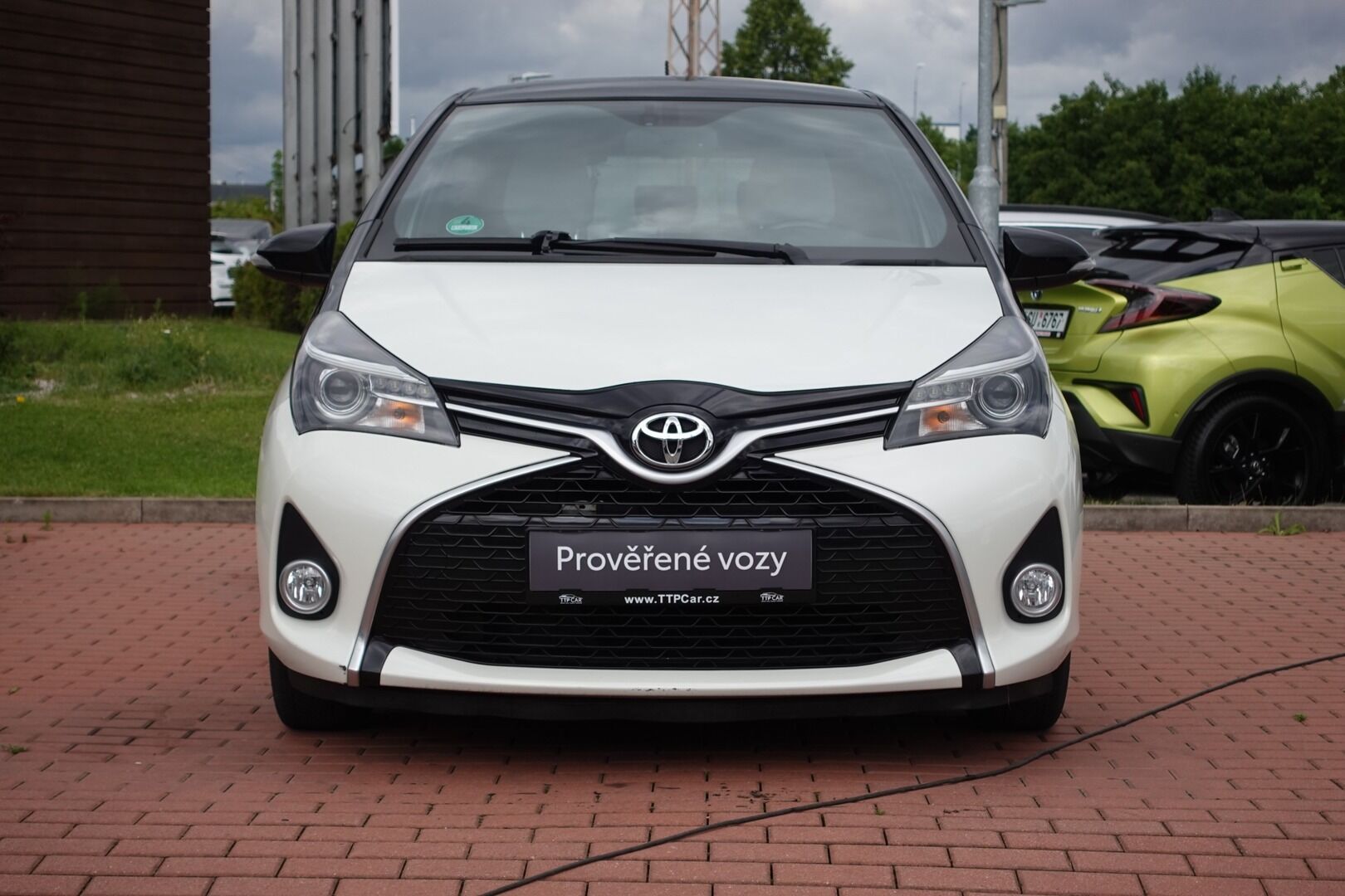 Toyota Yaris, 1.33 Dual VVT-i Multidrive - fotka 2