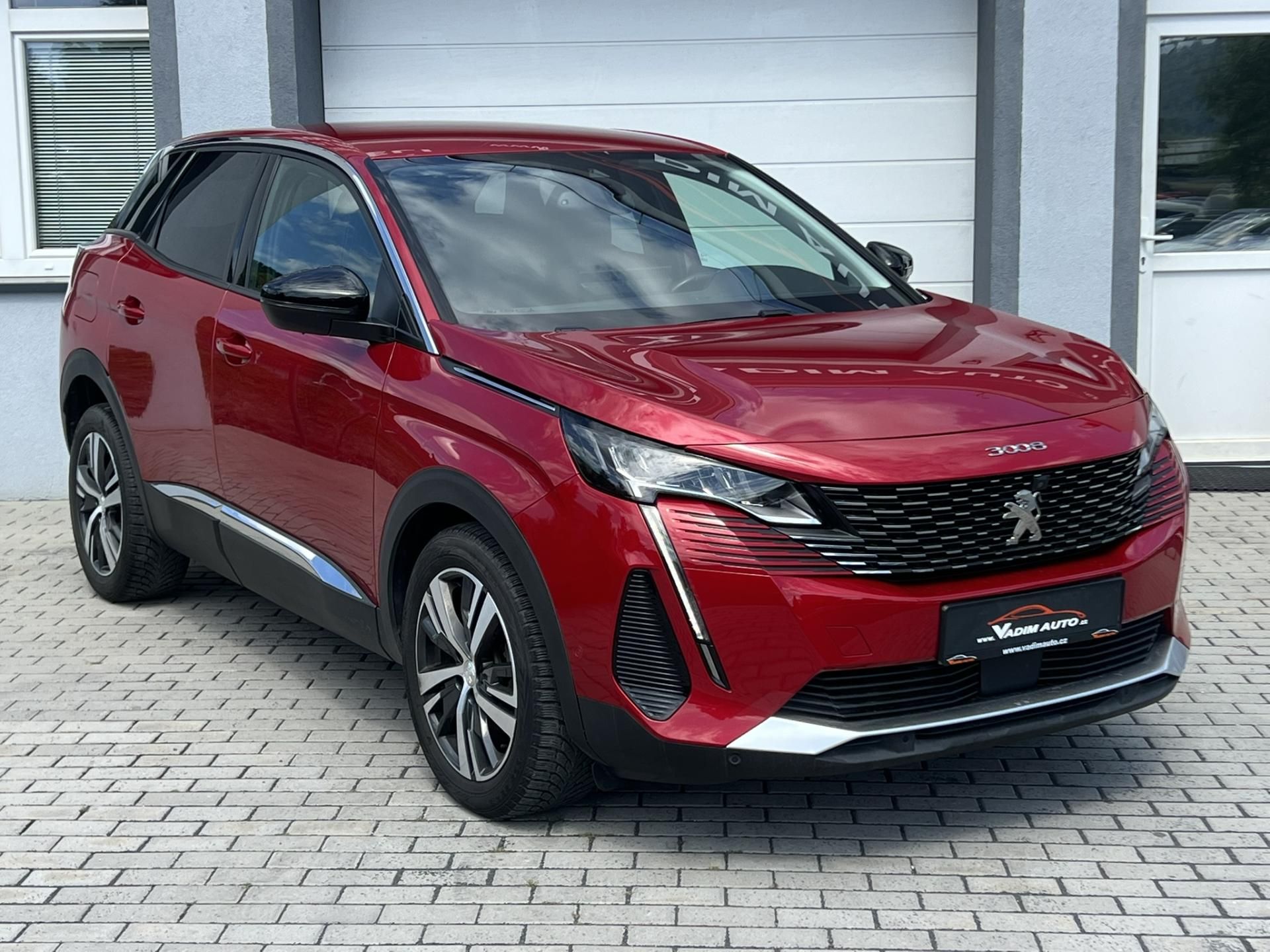 Peugeot 3008, 1.5 HDI 130K AUT ALLURE ČRNOVÉ